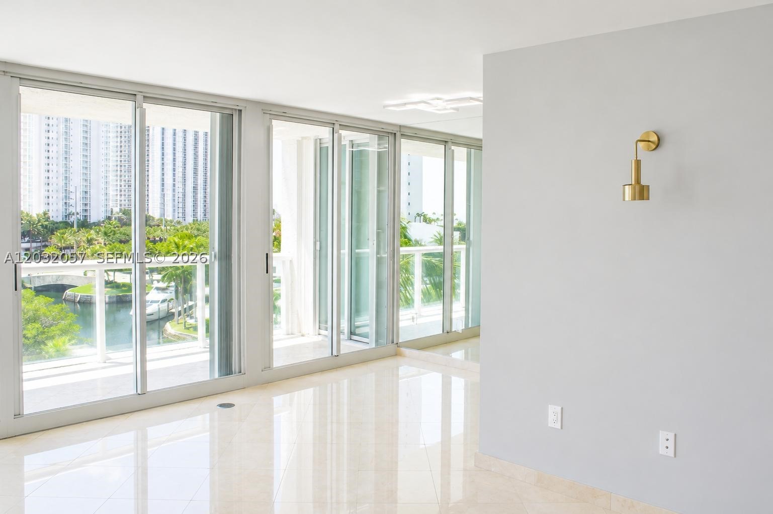 16400 Collins Ave #542 Sunny Isles Beach, FL 33160