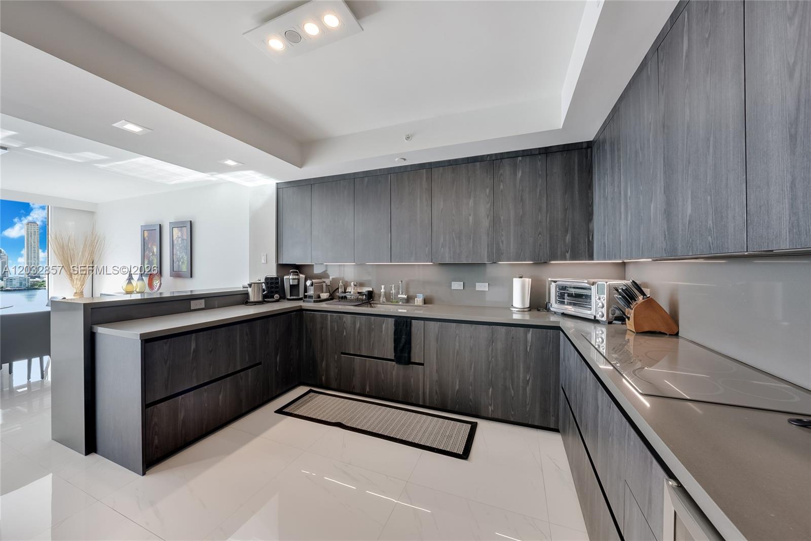 3201 NE 183rd #1806 Aventura, FL 33160
