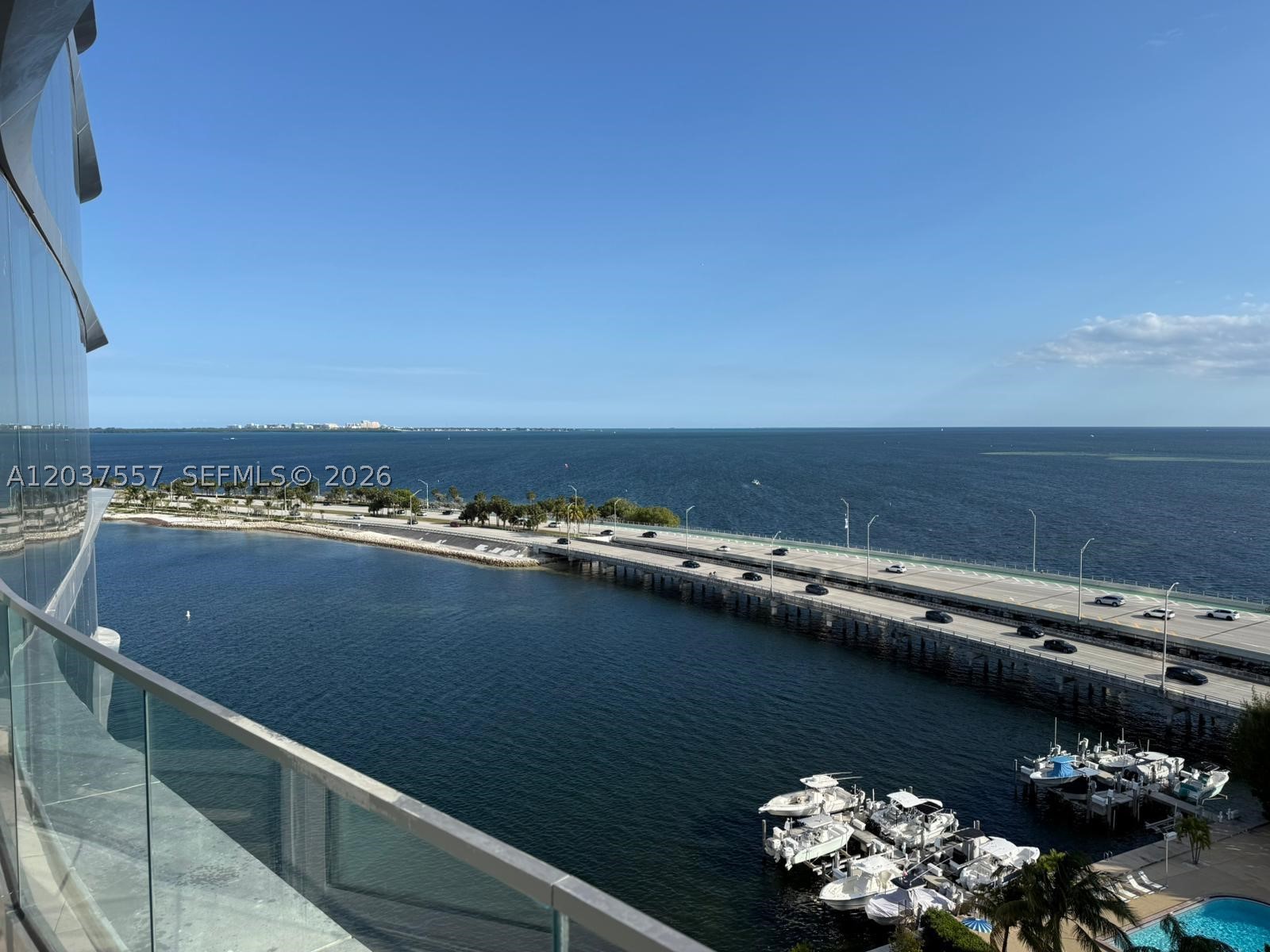 175 SE 25th Rd #903 Miami, FL 33129