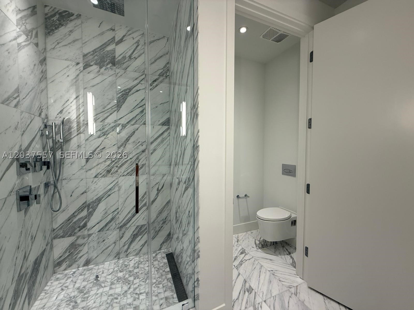 175 SE 25th Rd #903 Miami, FL 33129
