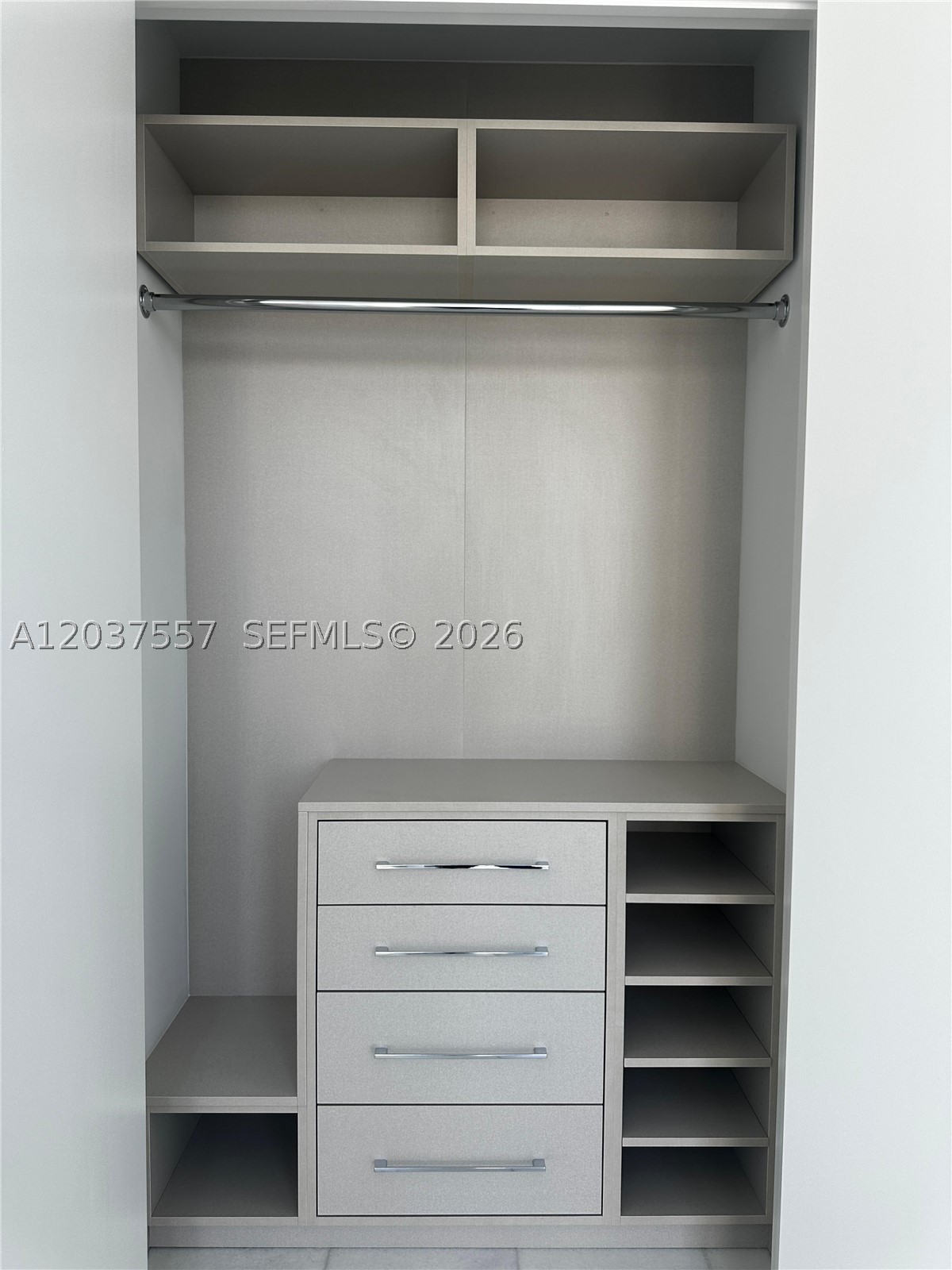 175 SE 25th Rd #903 Miami, FL 33129