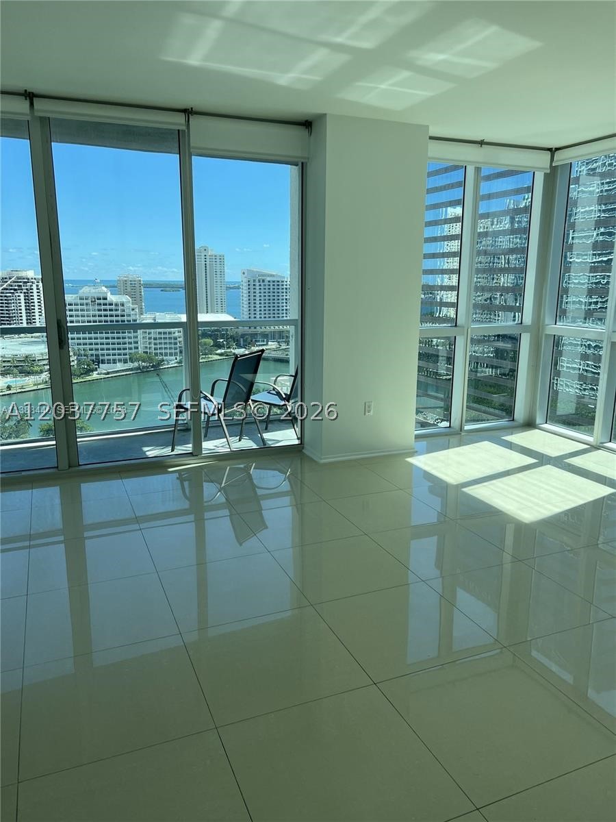 image 500 Brickell East2