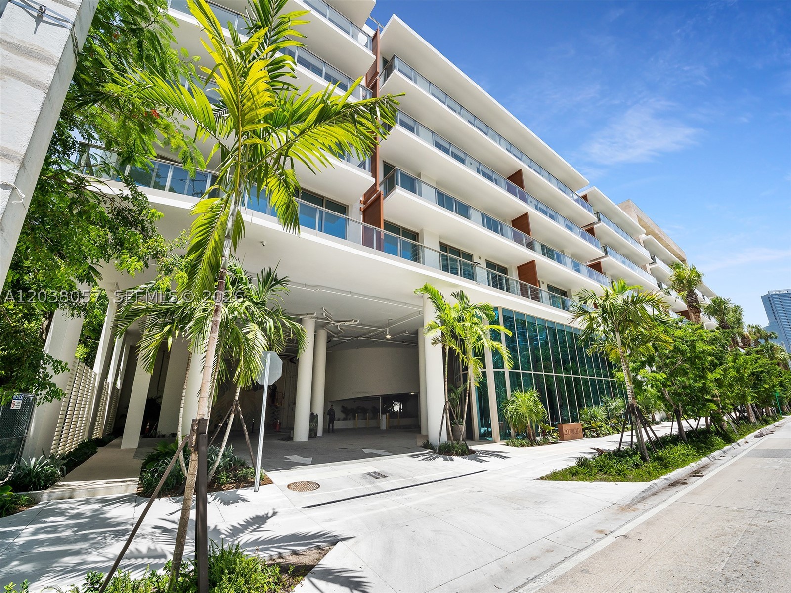 image 2200 Brickell66