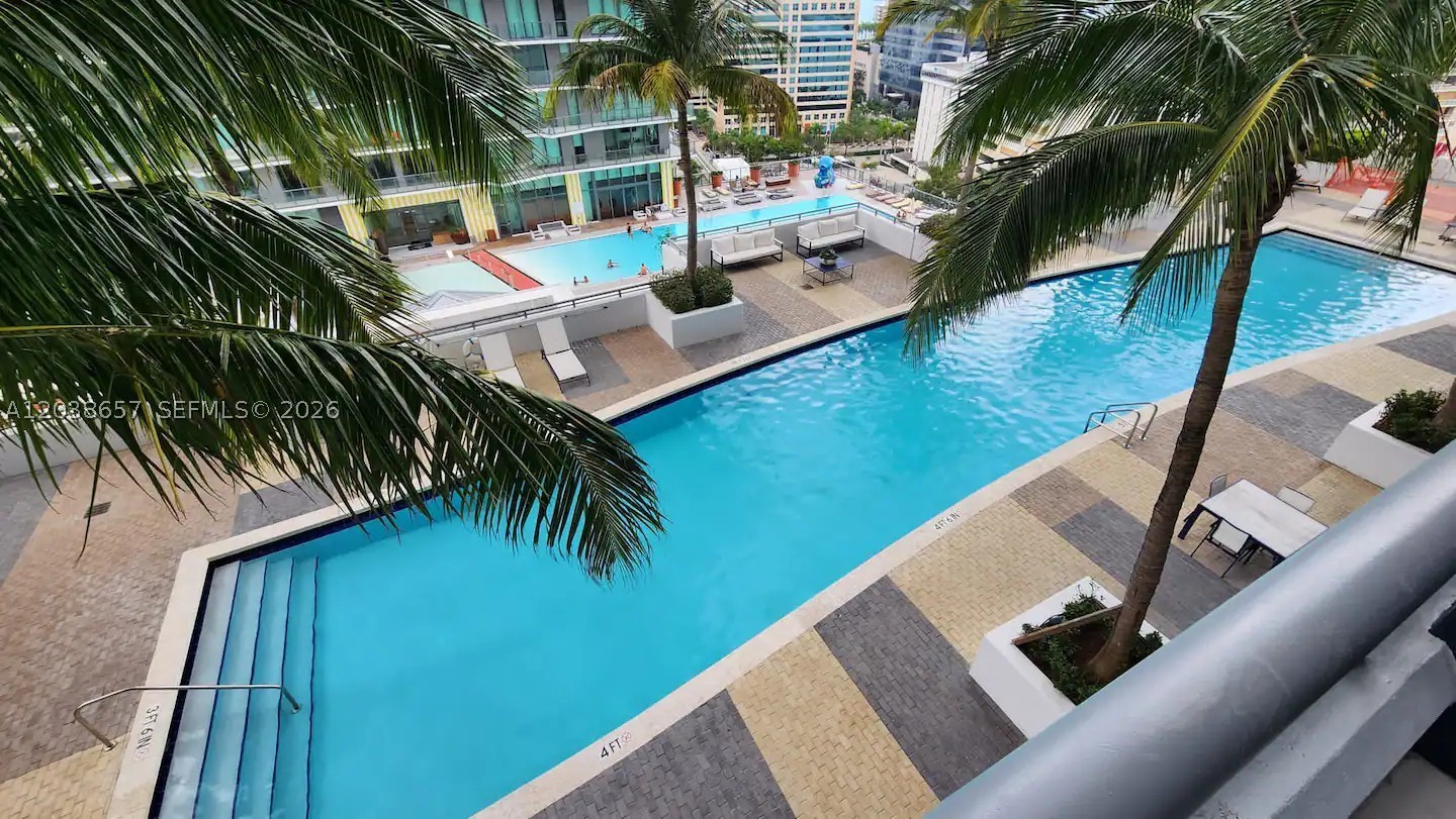 image Infinity at Brickell19