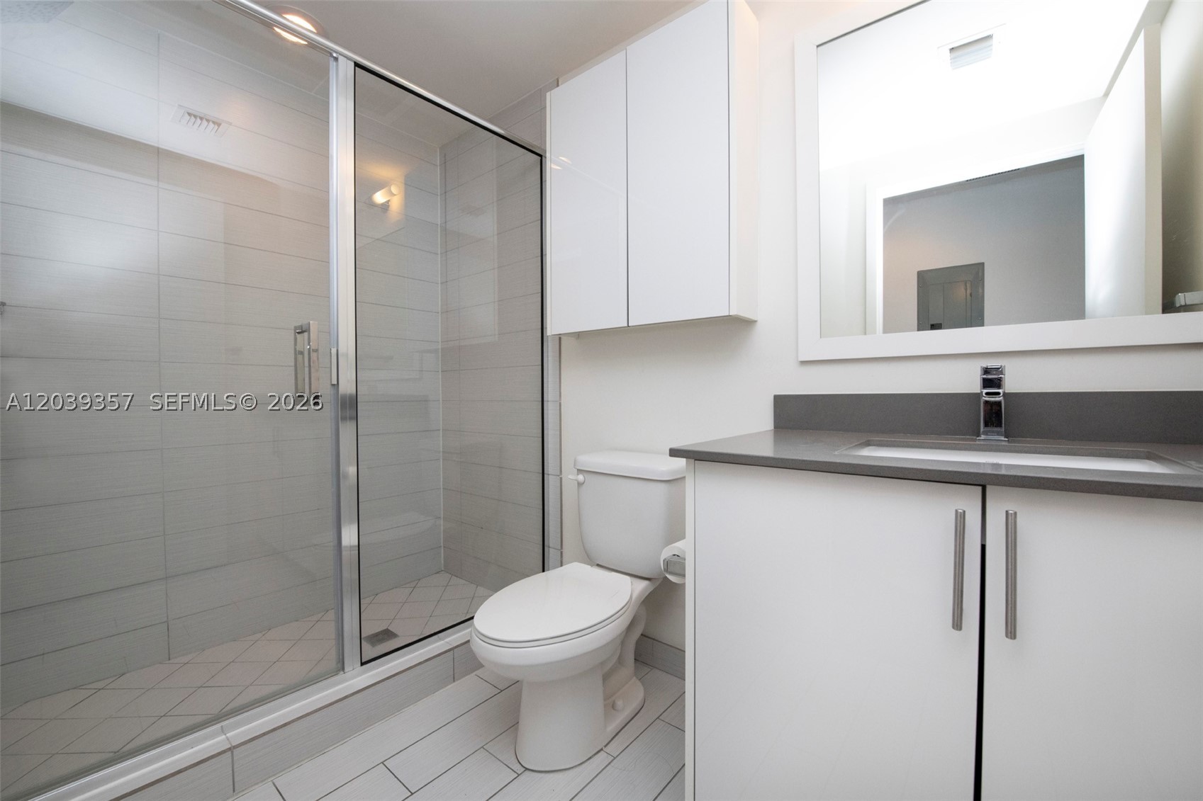 999 SW 1st Ave #2402 Miami, FL 33130