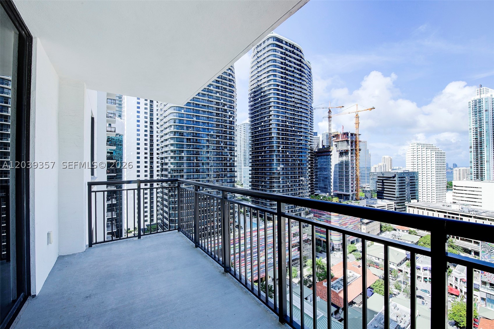 999 SW 1st Ave #2402 Miami, FL 33130