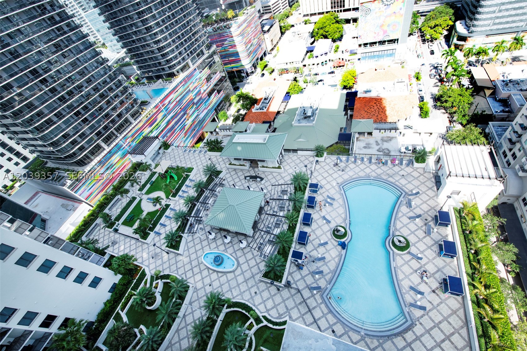 999 SW 1st Ave #2402 Miami, FL 33130