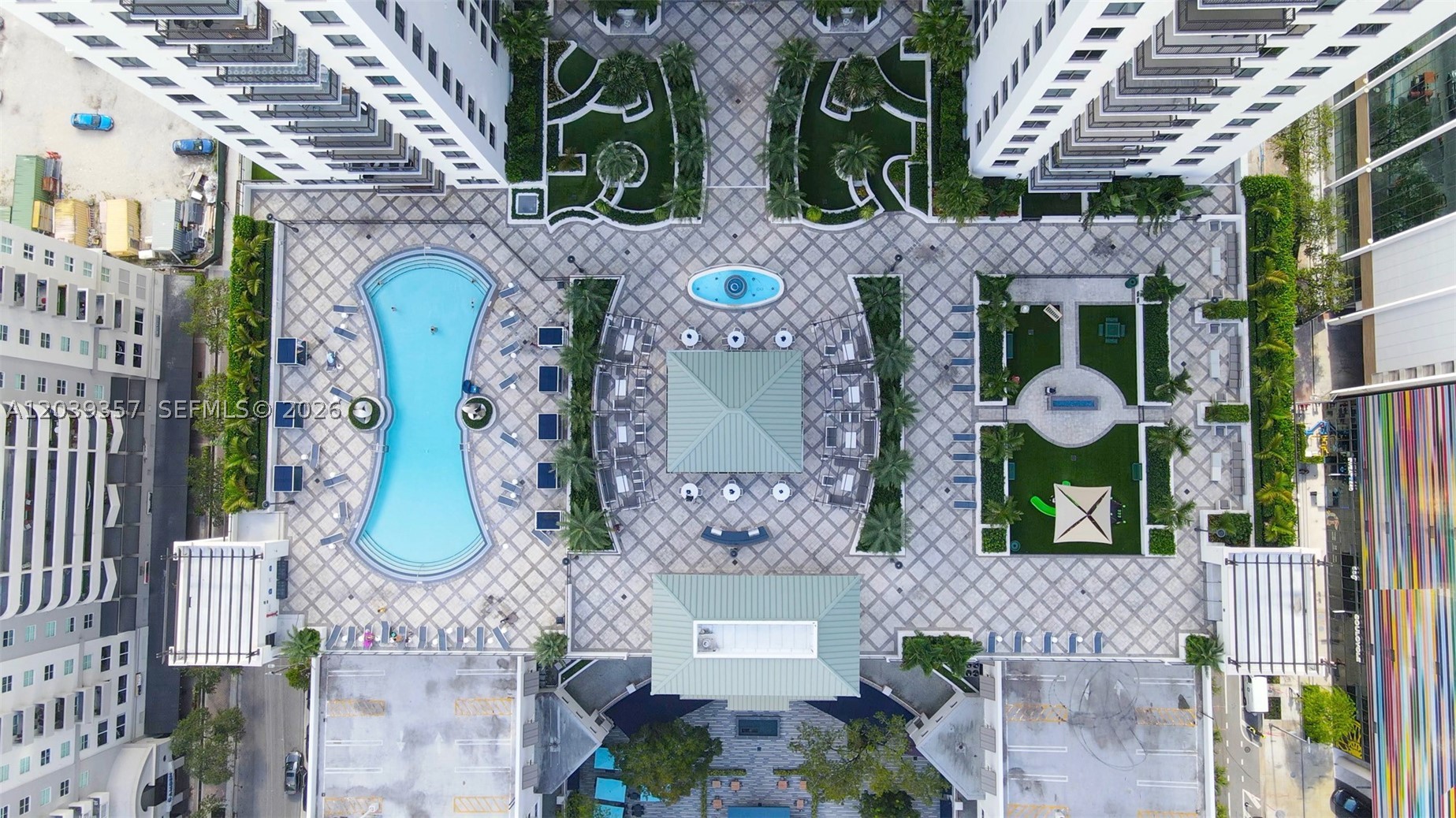 999 SW 1st Ave #2402 Miami, FL 33130