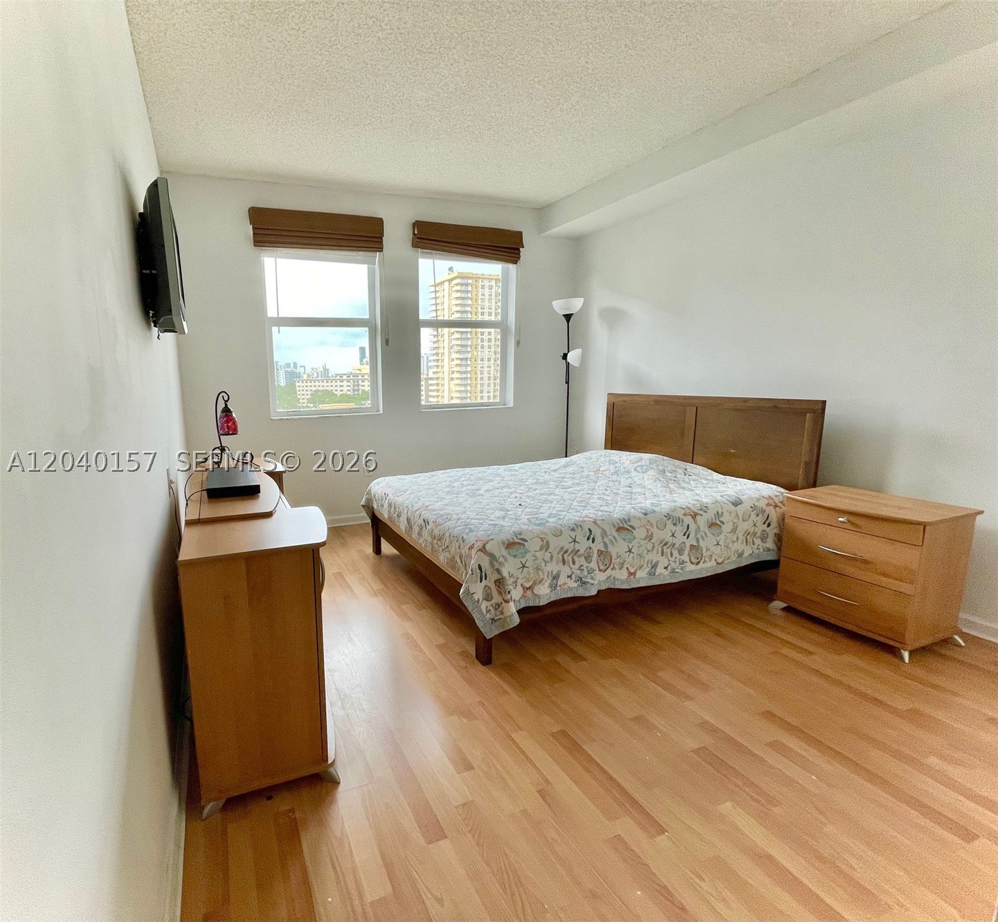 17150 N Bay Rd #2912 Sunny Isles Beach, FL 33160
