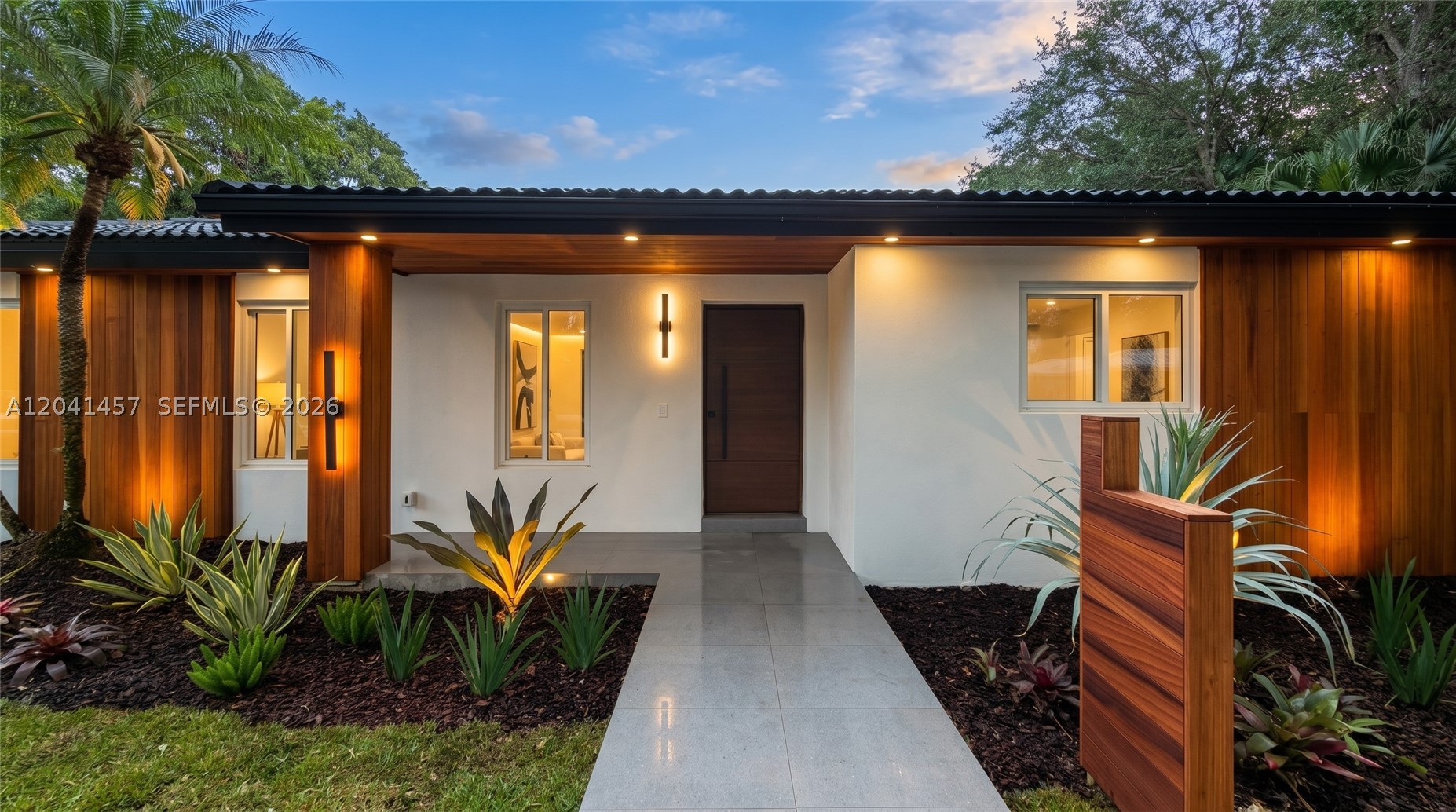 15321 SW 82nd Ave Palmetto Bay, FL 33157