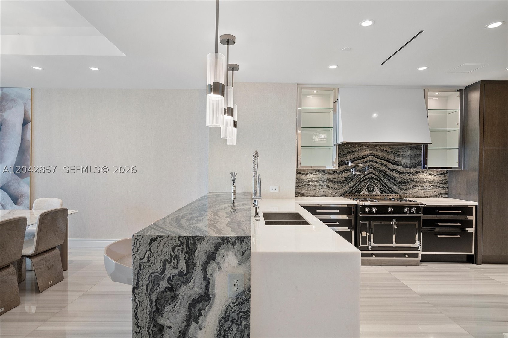 17901 Collins Ave #902 Sunny Isles Beach, FL 33160