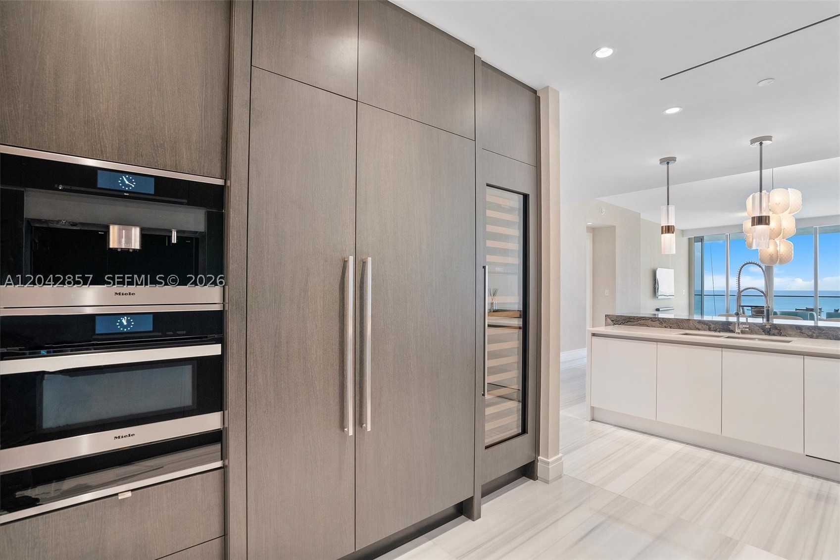 17901 Collins Ave #902 Sunny Isles Beach, FL 33160