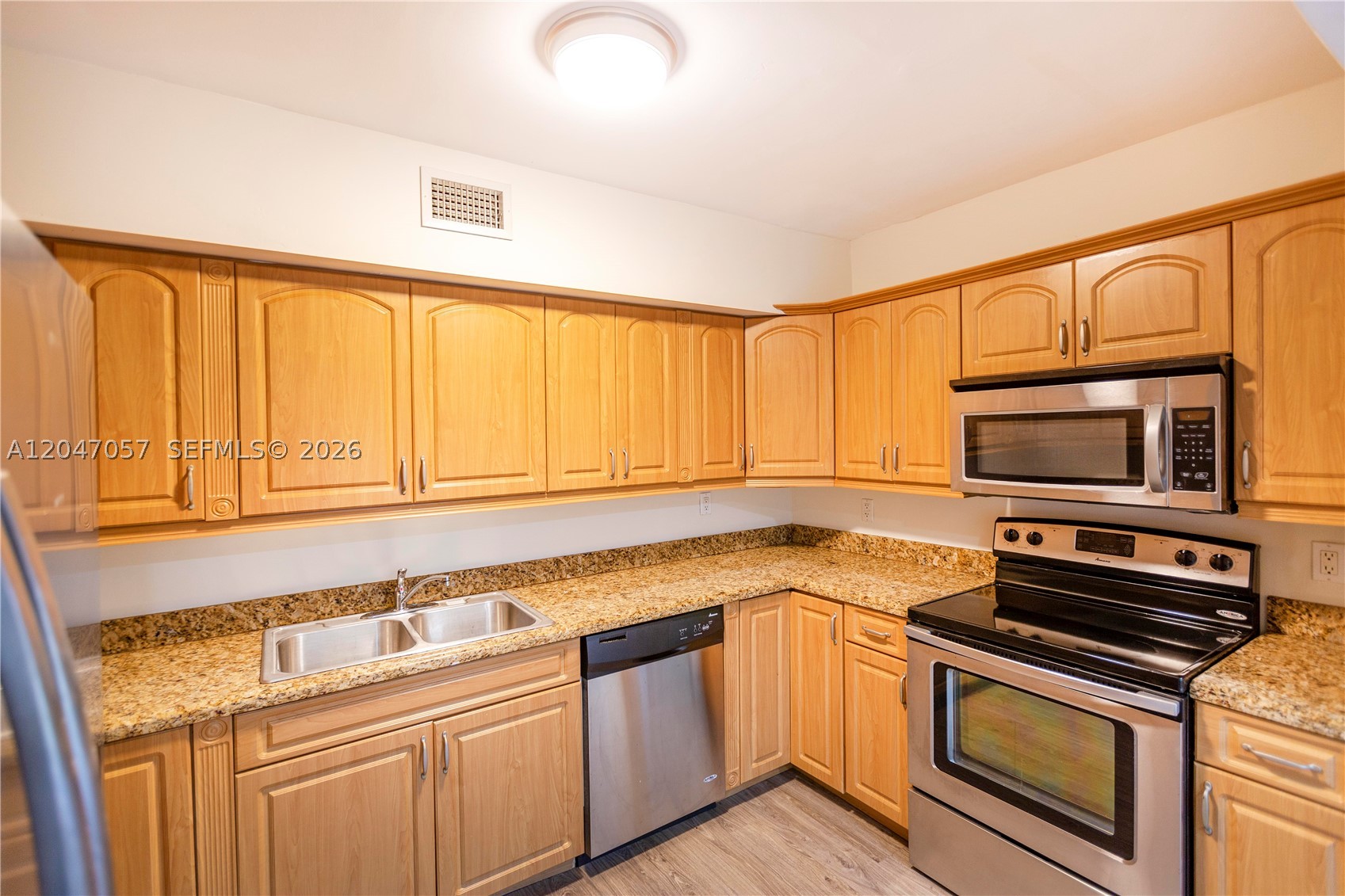 5451 SW 80th St Miami, FL 33143