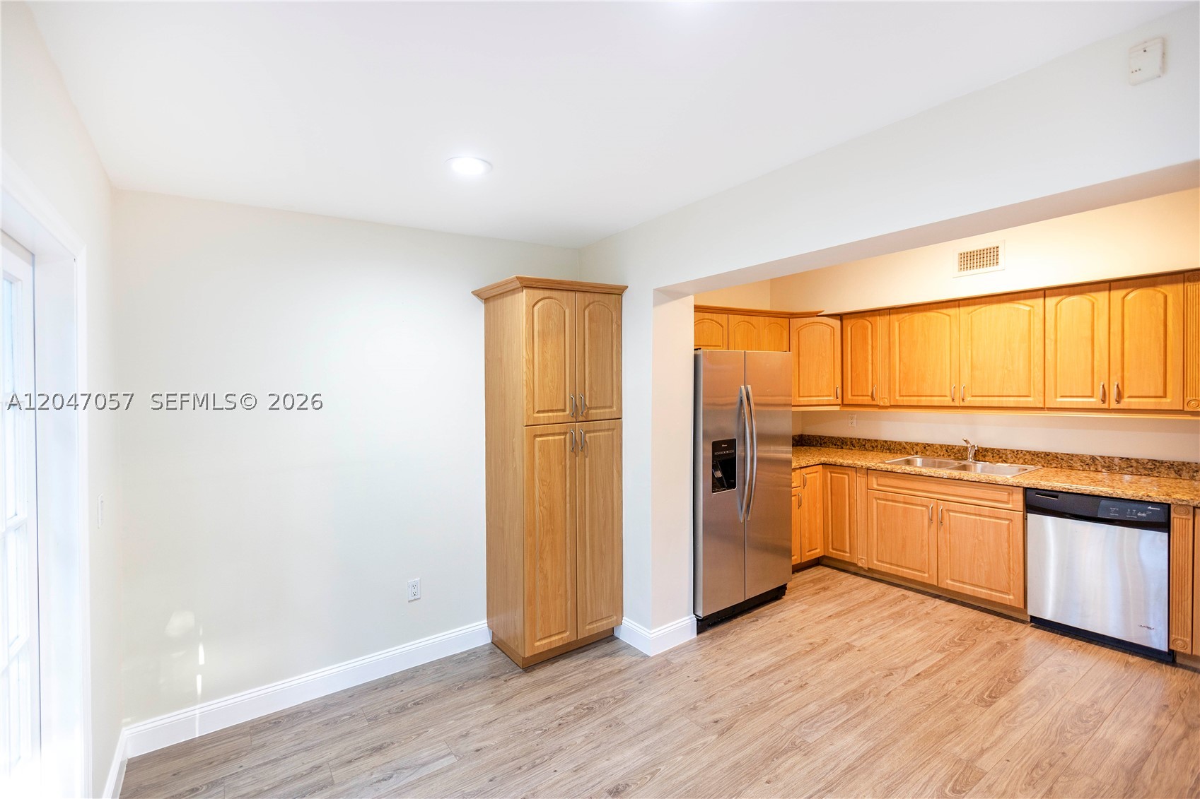 5451 SW 80th St Miami, FL 33143