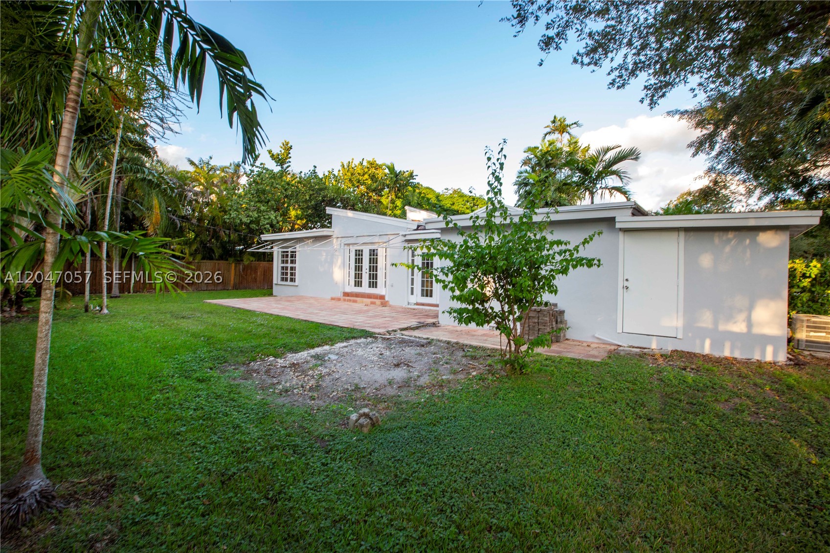 5451 SW 80th St Miami, FL 33143