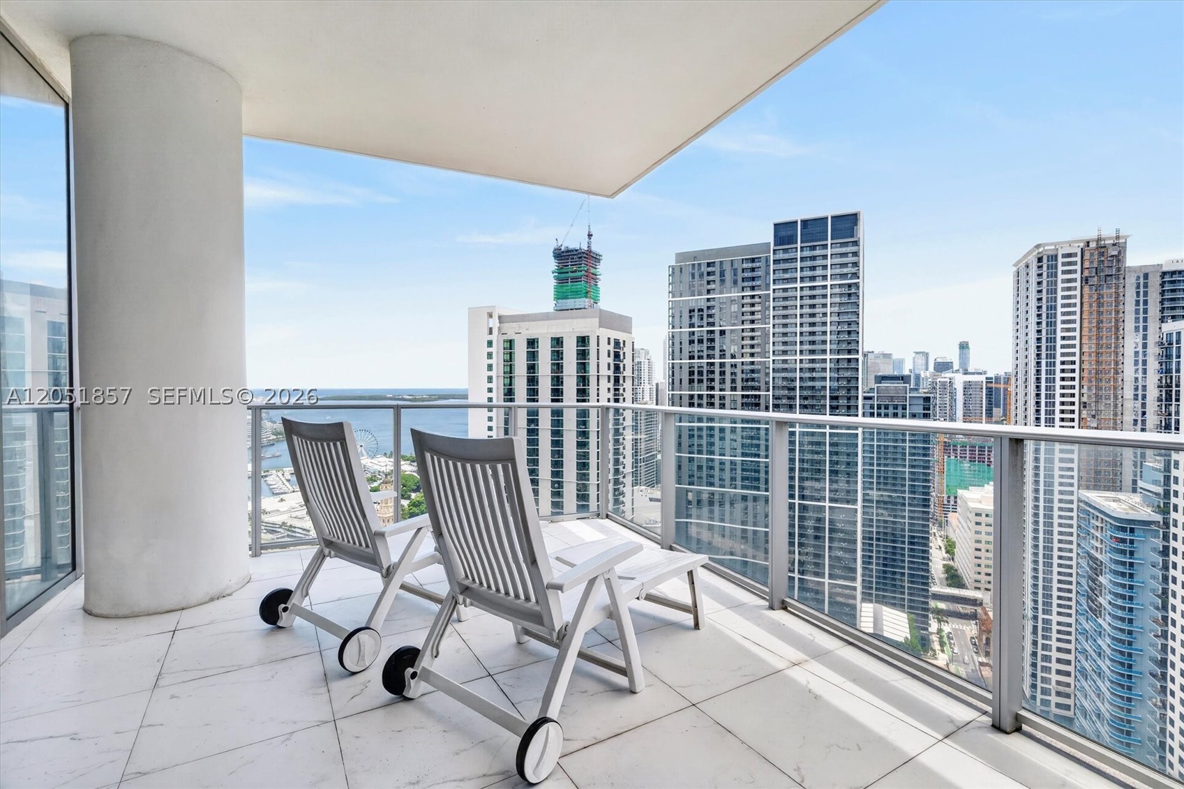 image Paramount Miami Worldcenter23