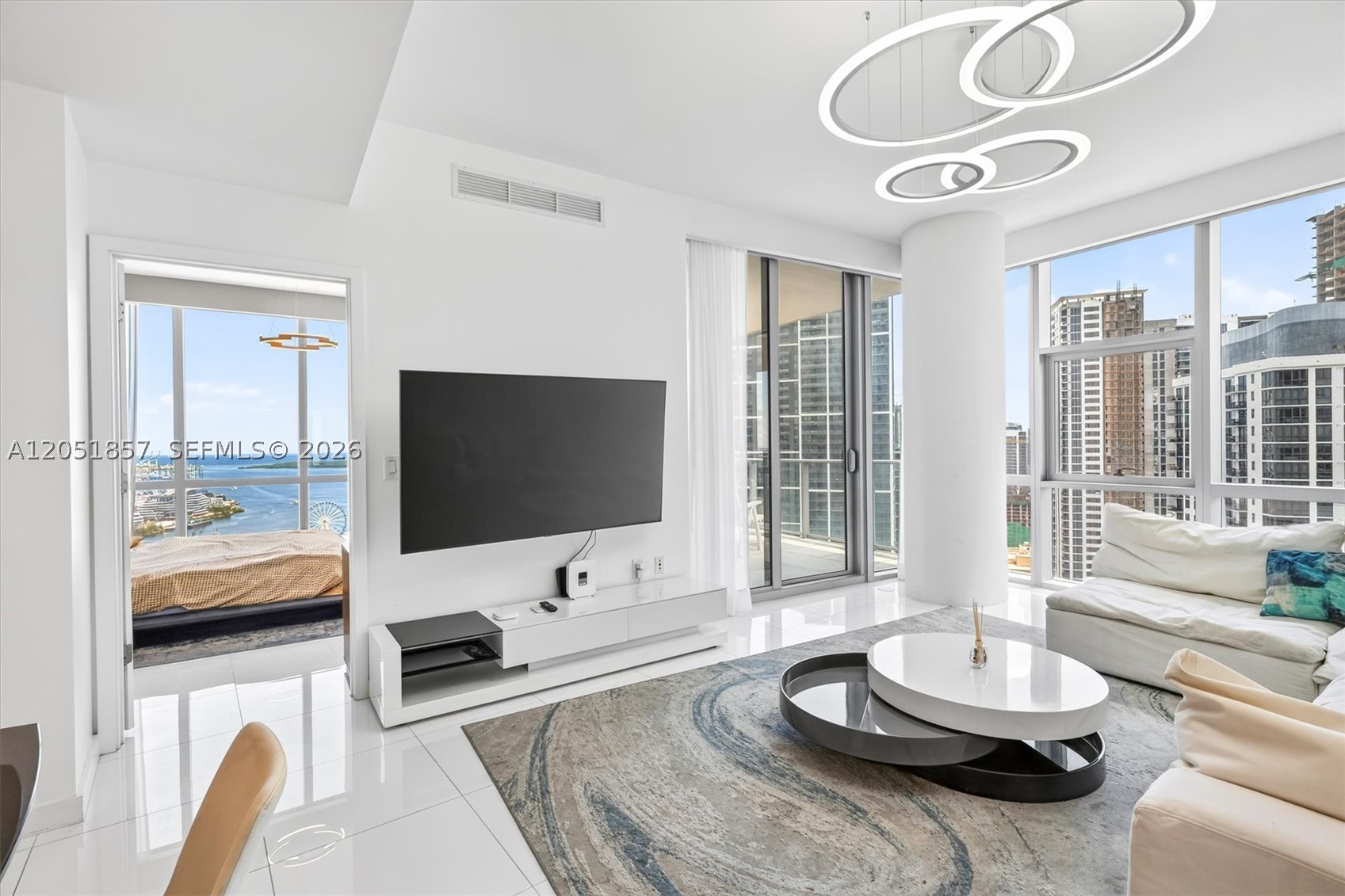 image Paramount Miami Worldcenter8