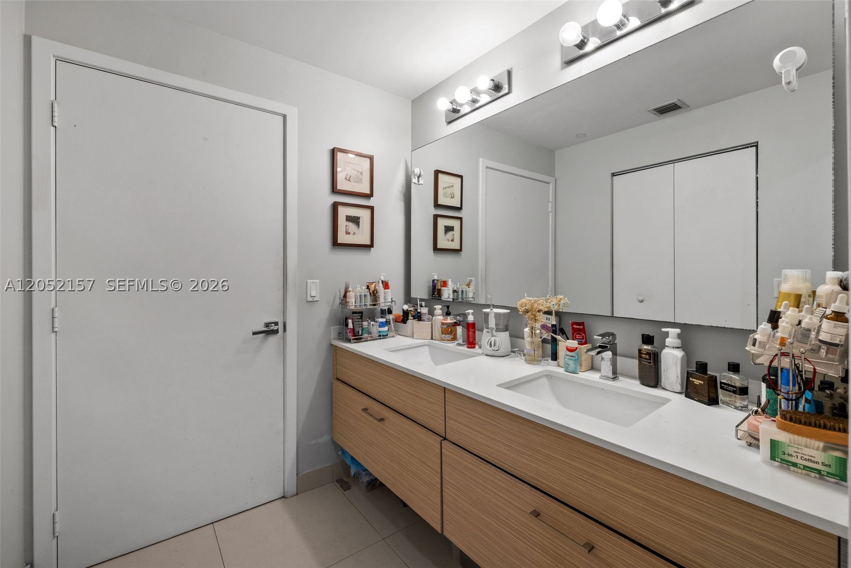 image Bay House23