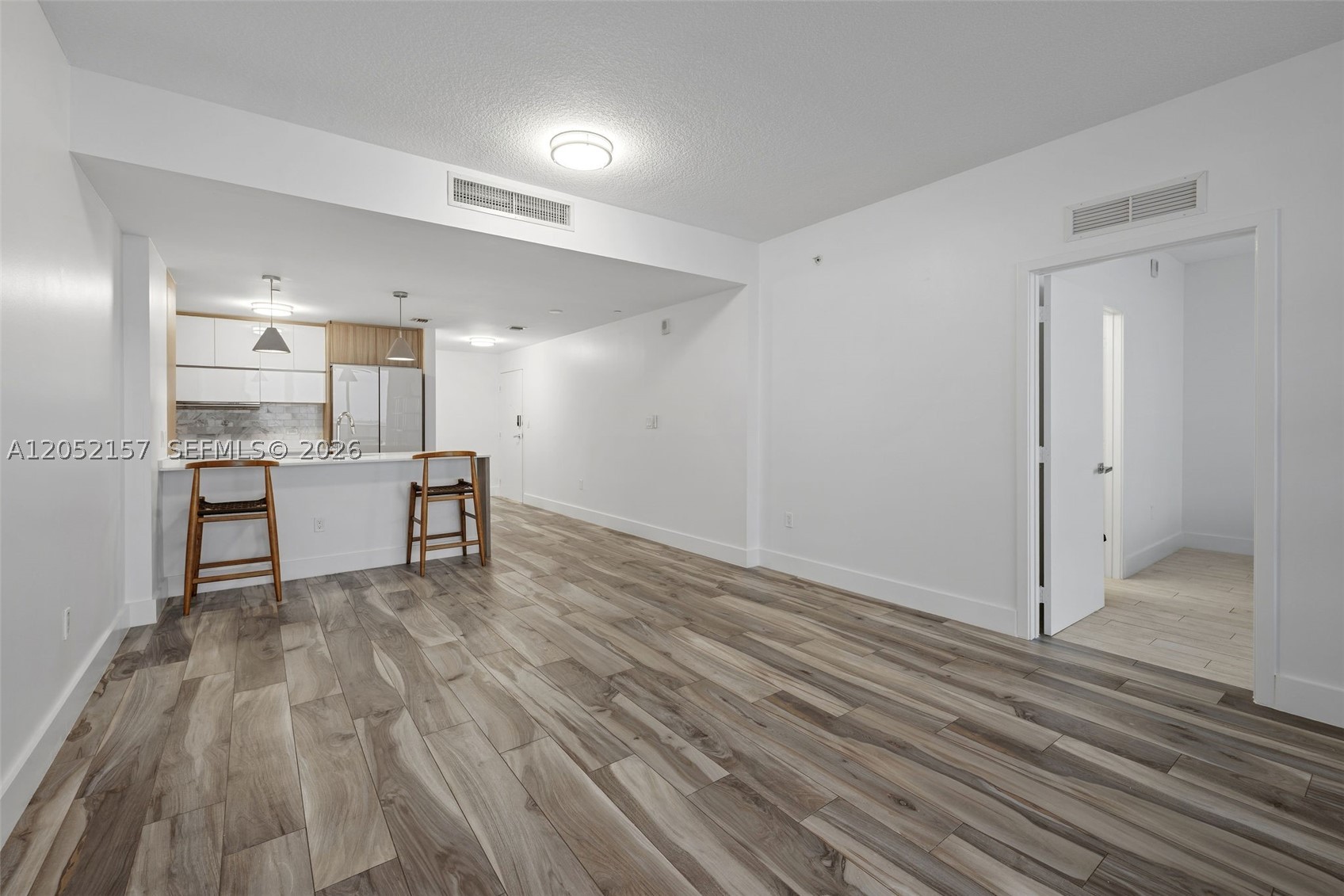 image Bay House32