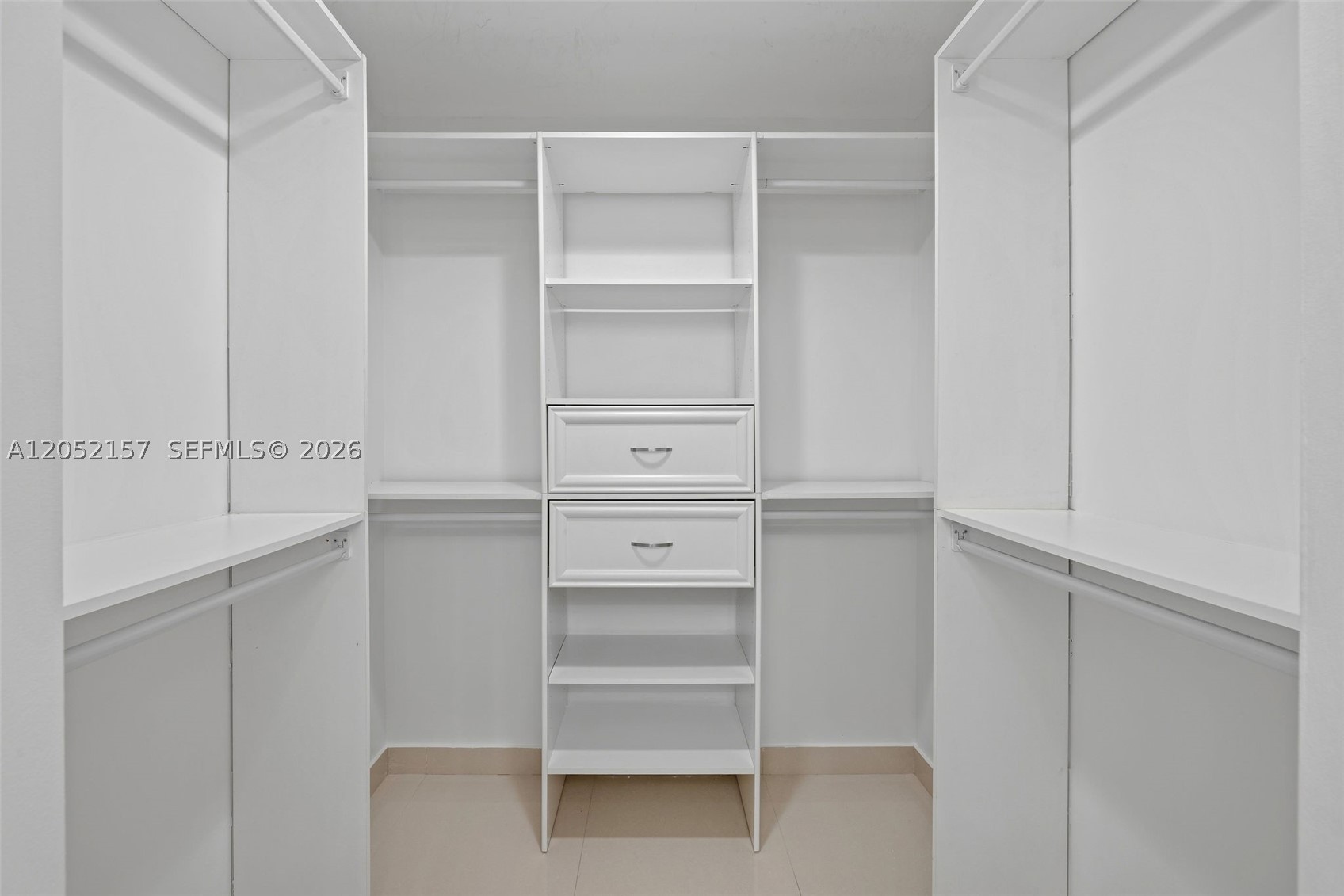 image Bay House44