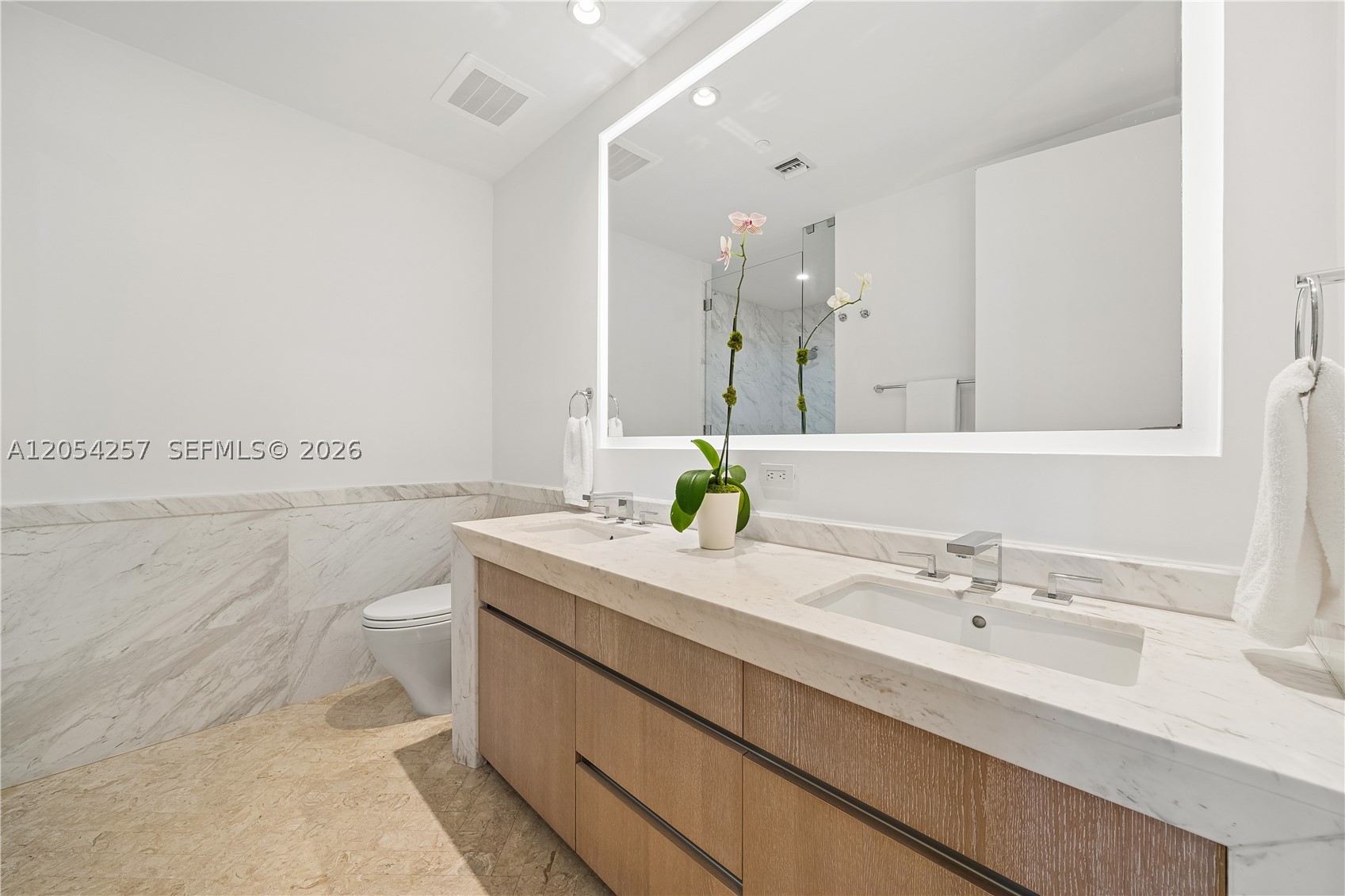 2831 S Bayshore Dr #1701 Coconut Grove, FL 33133