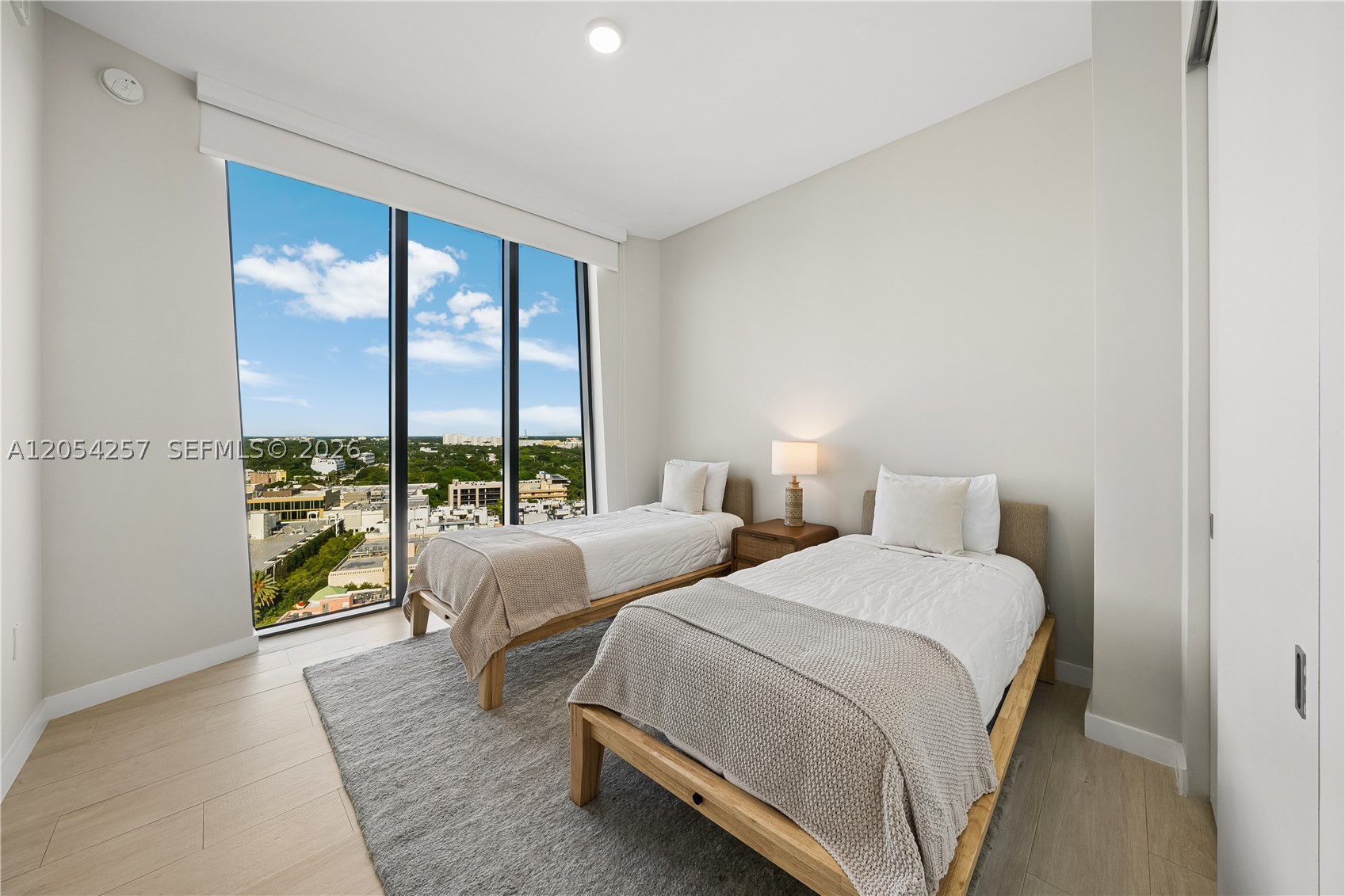 2831 S Bayshore Dr #1701 Coconut Grove, FL 33133