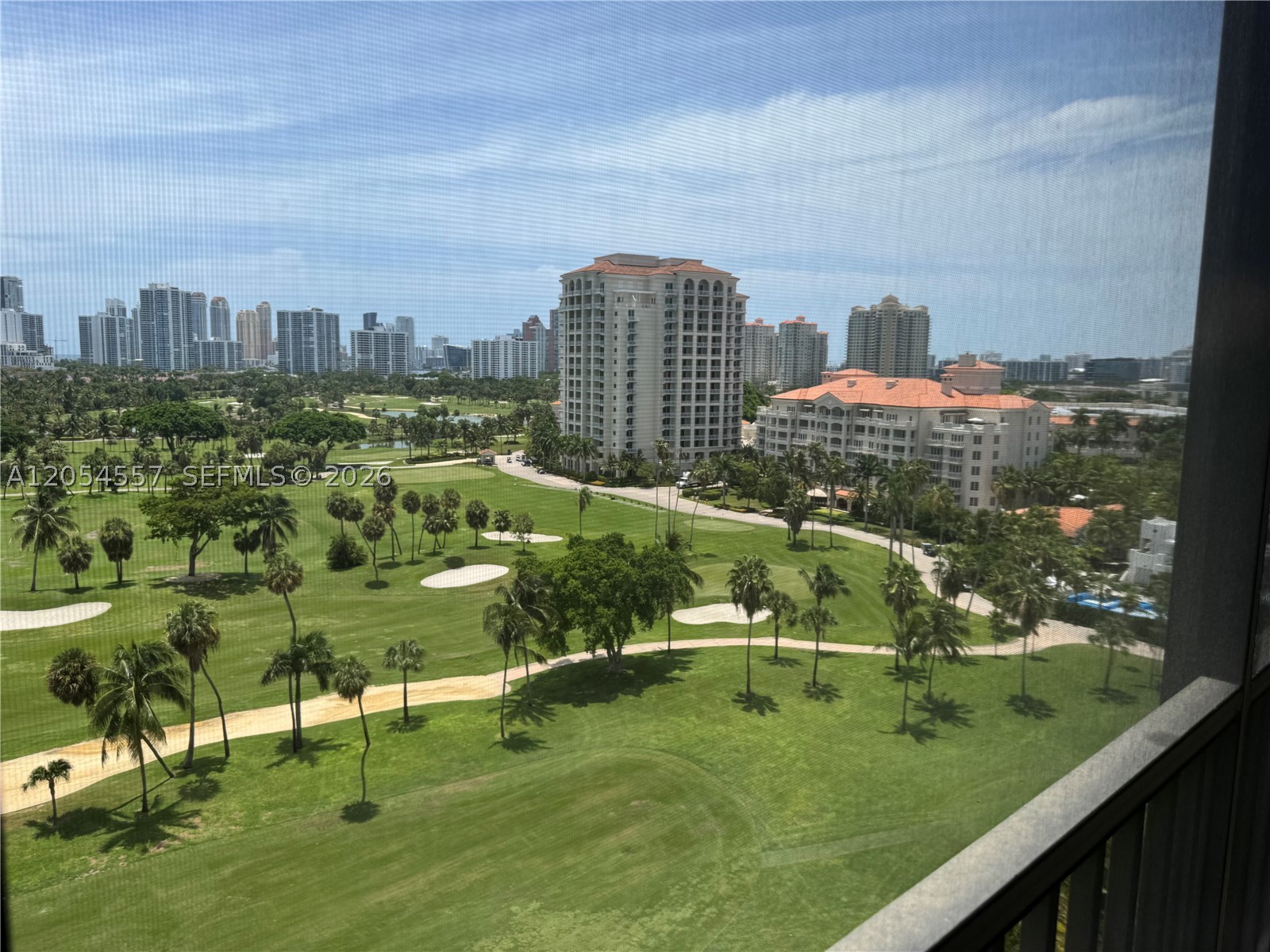 20335 W Country Clb Dr #1206 Aventura, FL 33180