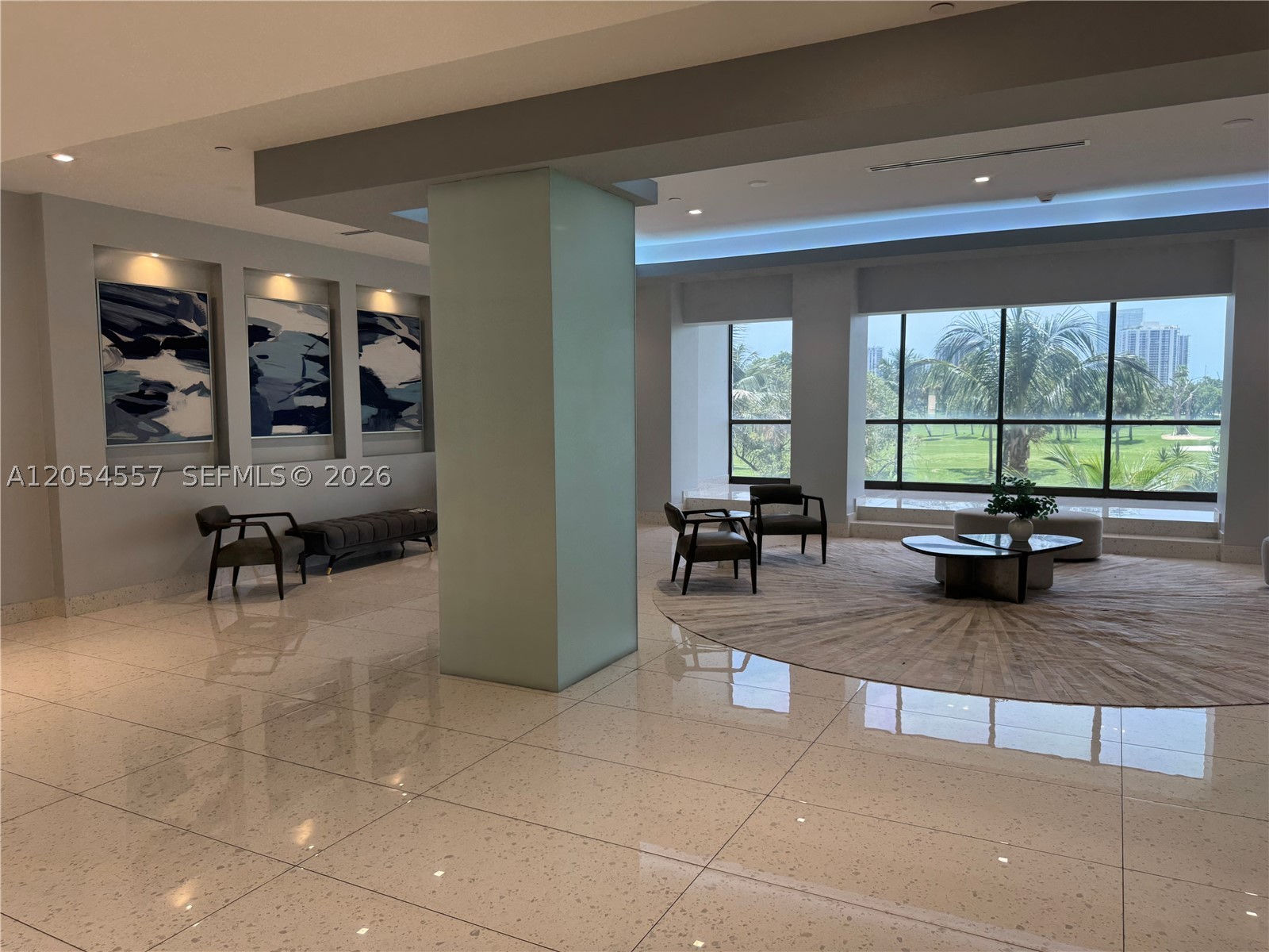 20335 W Country Clb Dr #1206 Aventura, FL 33180