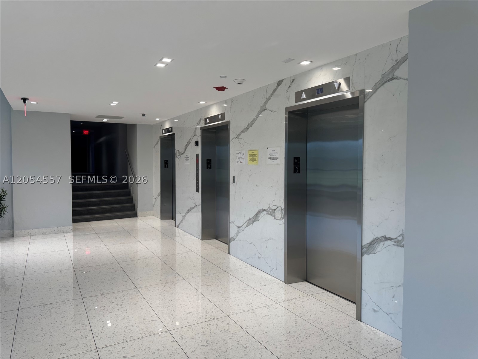 20335 W Country Clb Dr #1206 Aventura, FL 33180