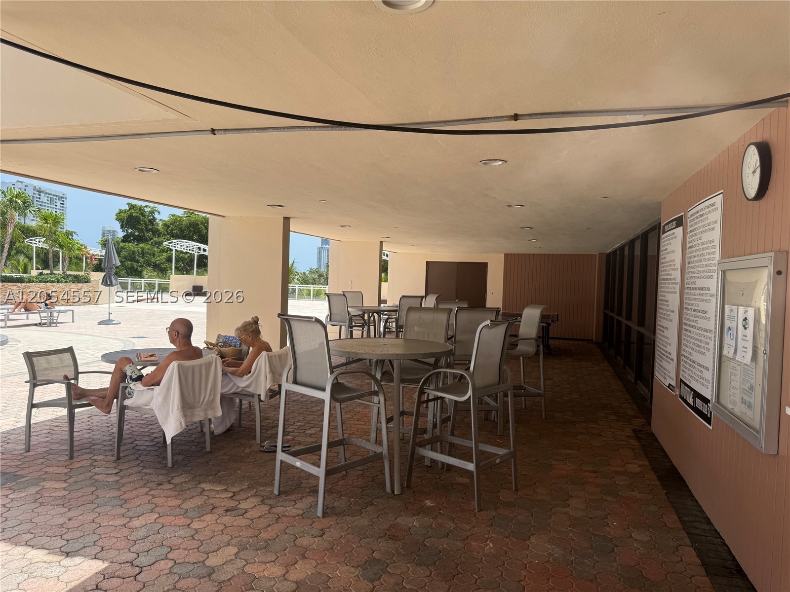20335 W Country Clb Dr #1206 Aventura, FL 33180
