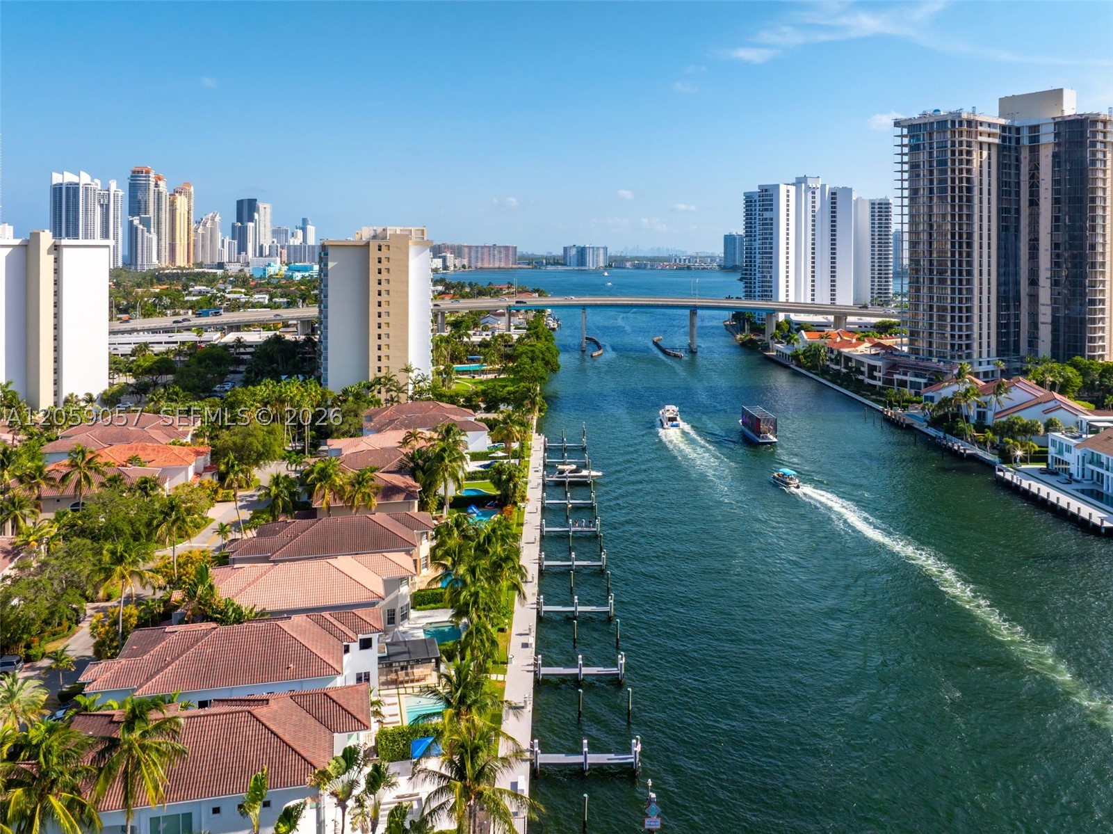 4027 194th Trl Sunny Isles Beach, FL 33160