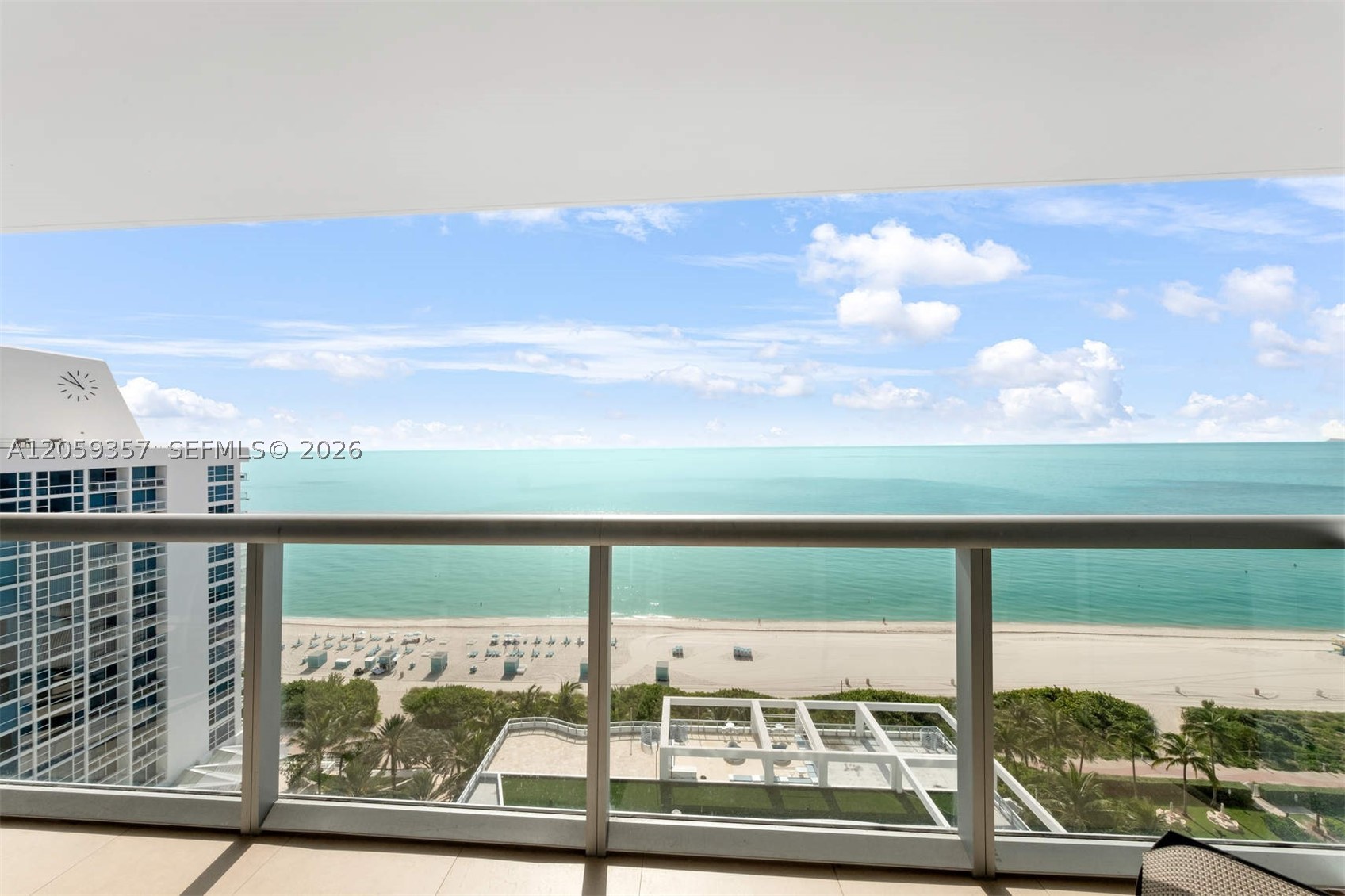 image The Carillon South Tower0