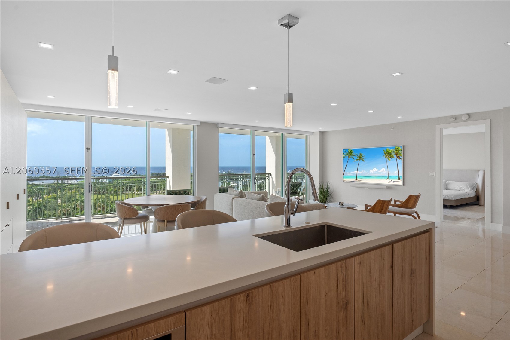 image Ritz-Carlton Coconut Grove1