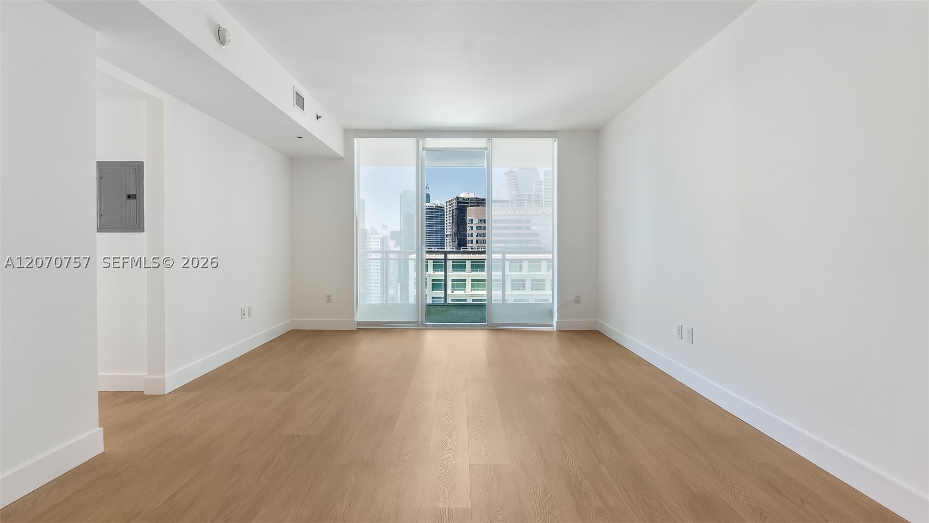 image The Plaza on Brickell West14