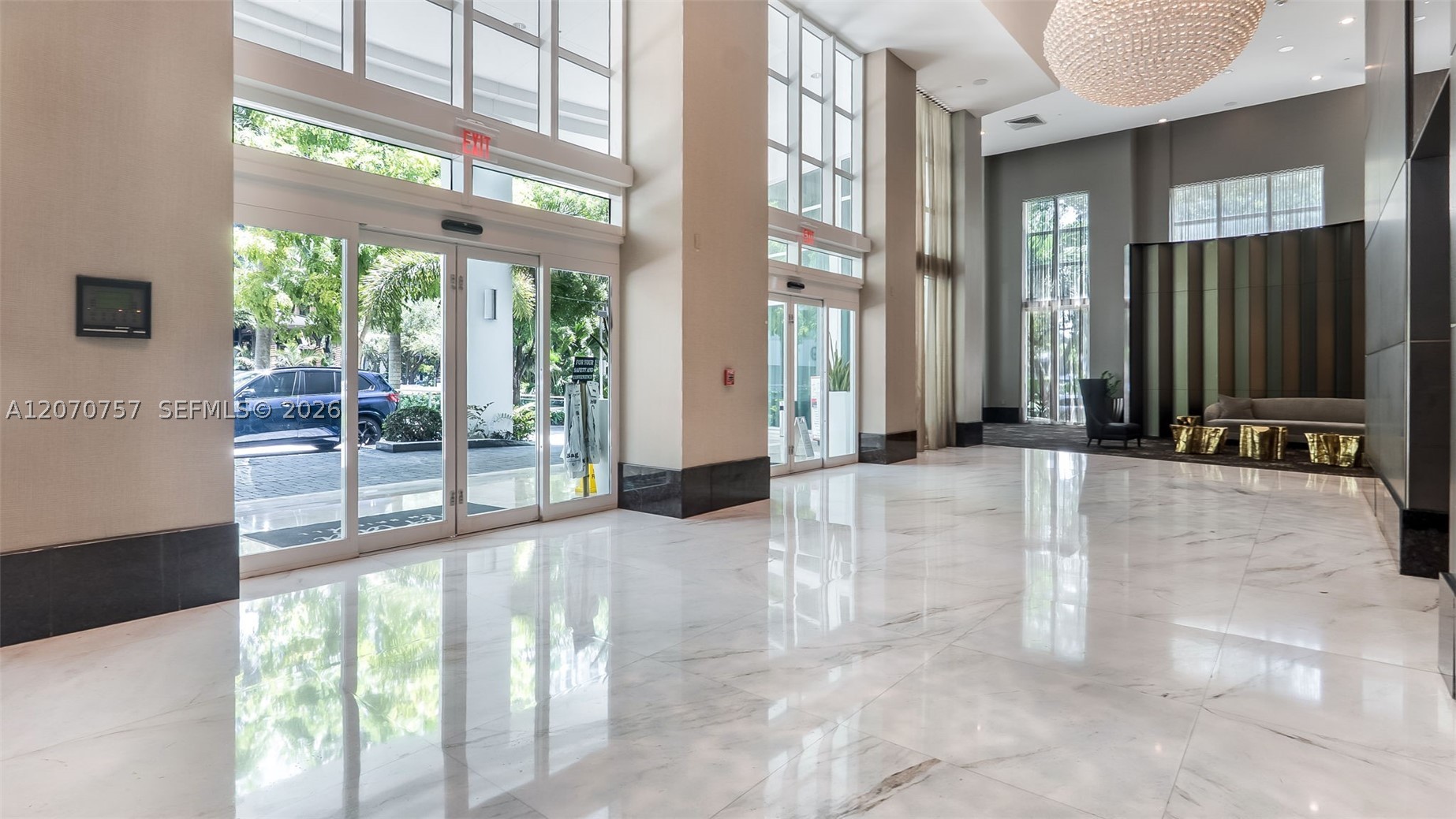 image The Plaza on Brickell West1