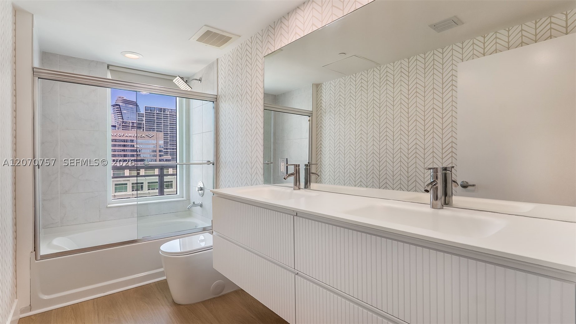 image The Plaza on Brickell West23