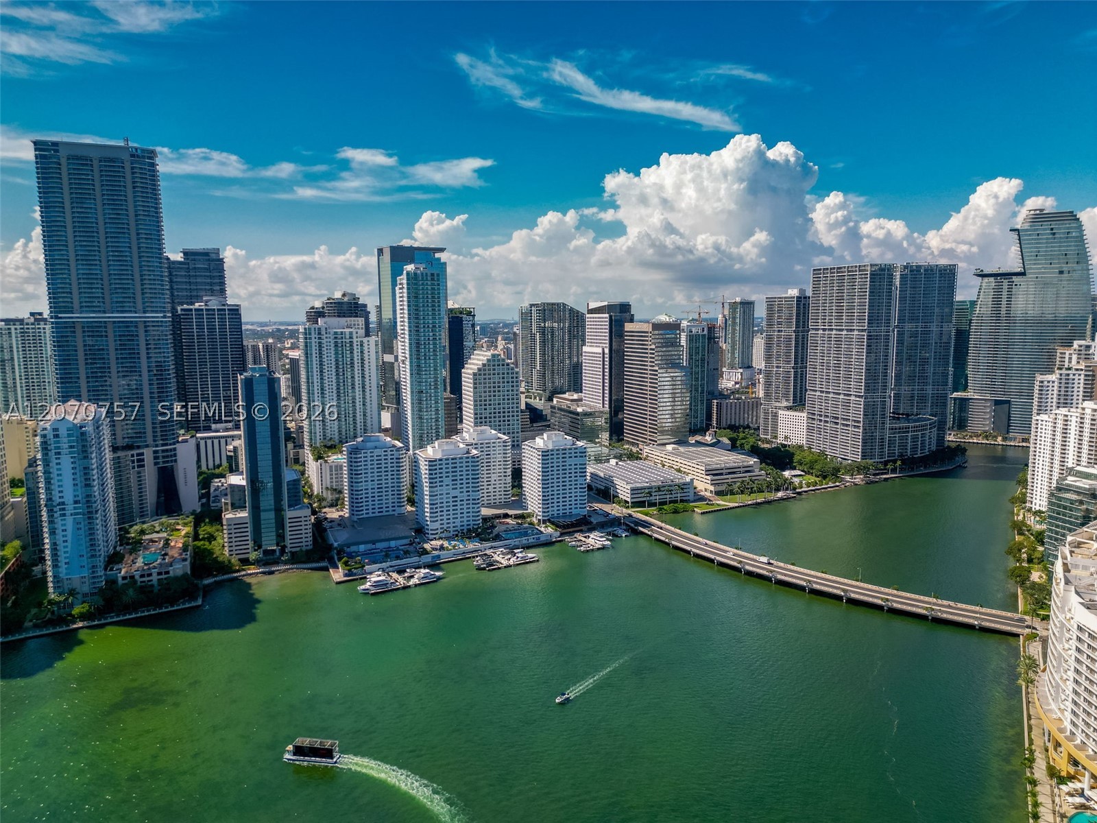 image The Plaza on Brickell West39