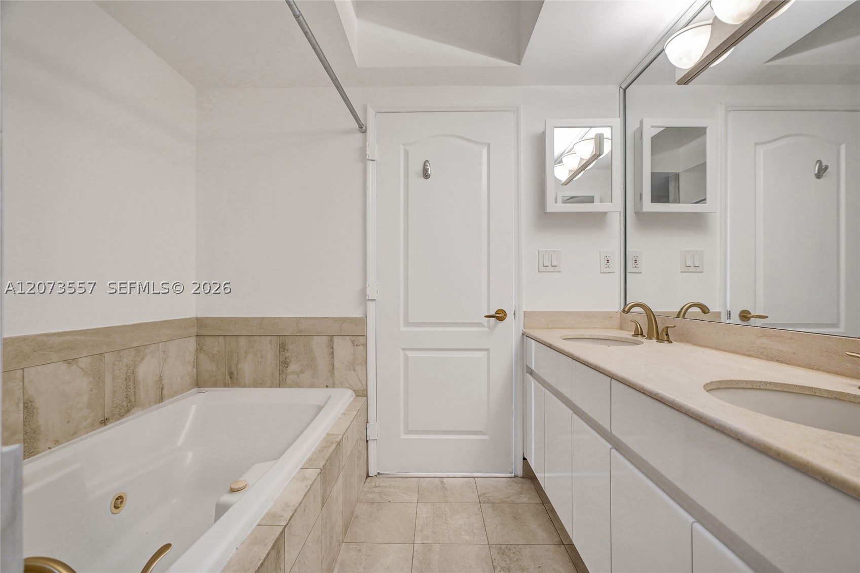 120 Jefferson Ave #12004 Miami Beach, FL 33139