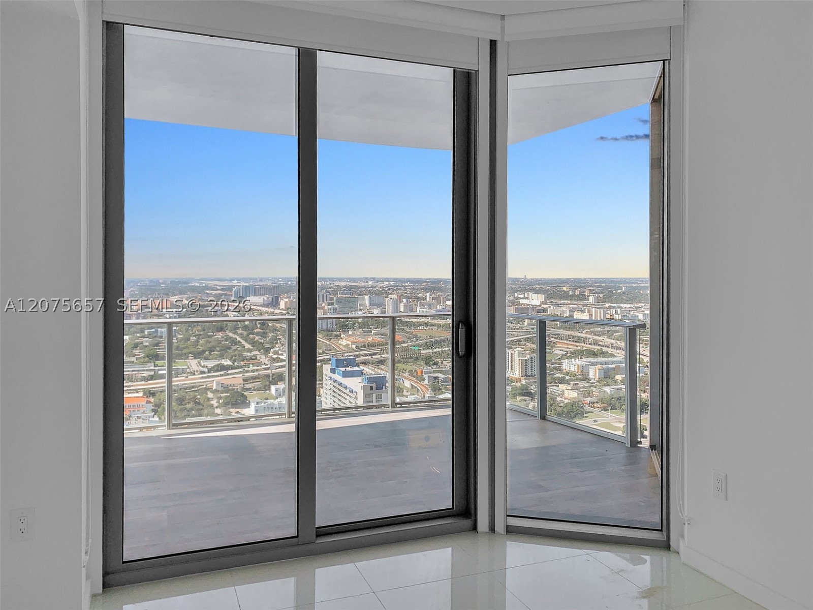 image Paramount Miami Worldcenter62