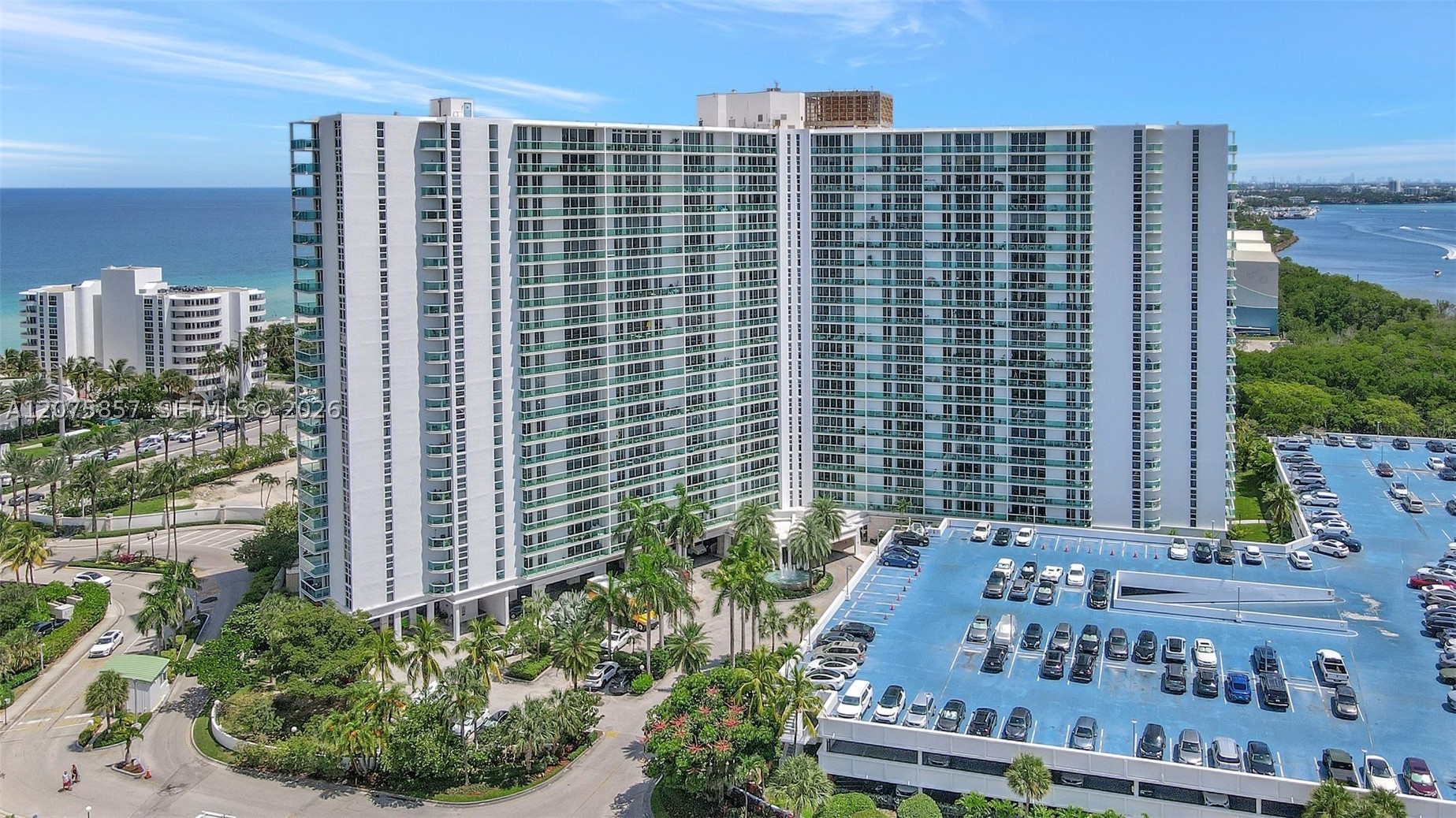 100 Bayview Dr #502
