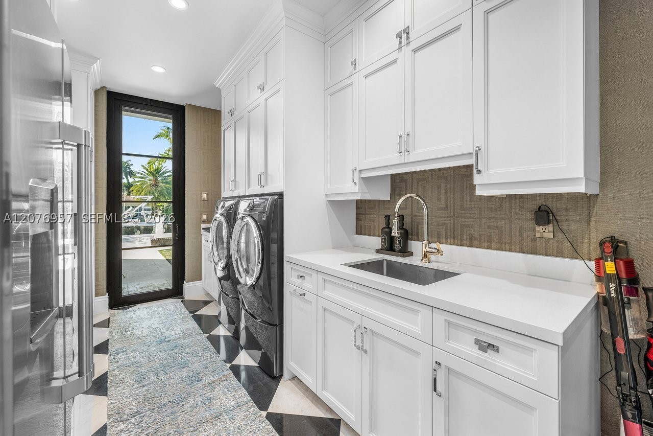 633 Isle Of Palms Dr Fort Lauderdale, FL 33301