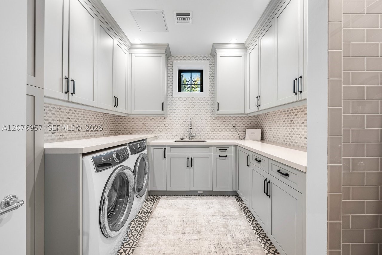 633 Isle Of Palms Dr Fort Lauderdale, FL 33301