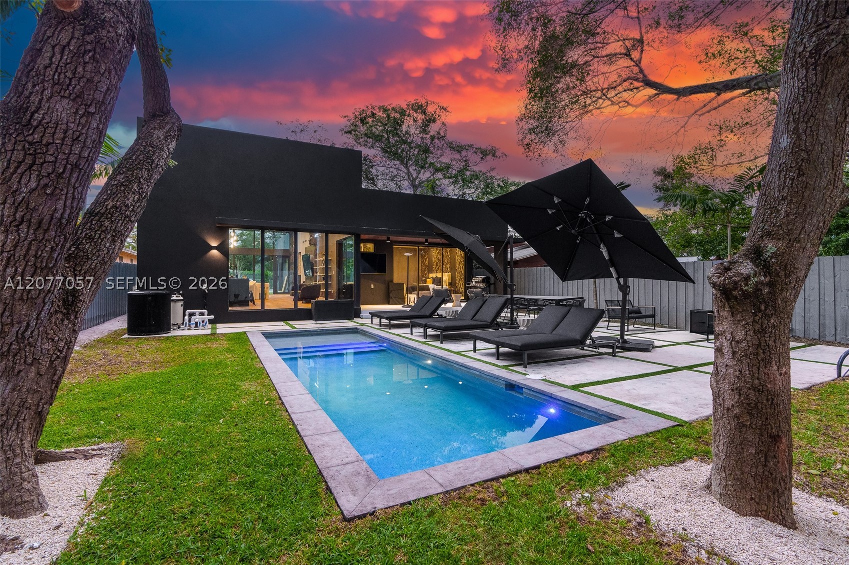 400 NW 49th St Miami, FL 33127