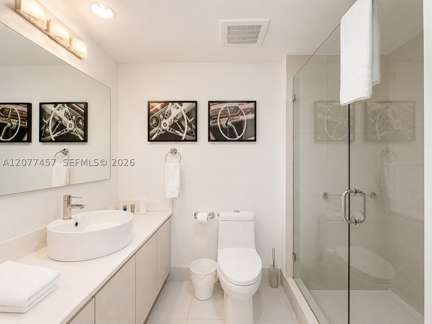 image Beachwalk Condominium9