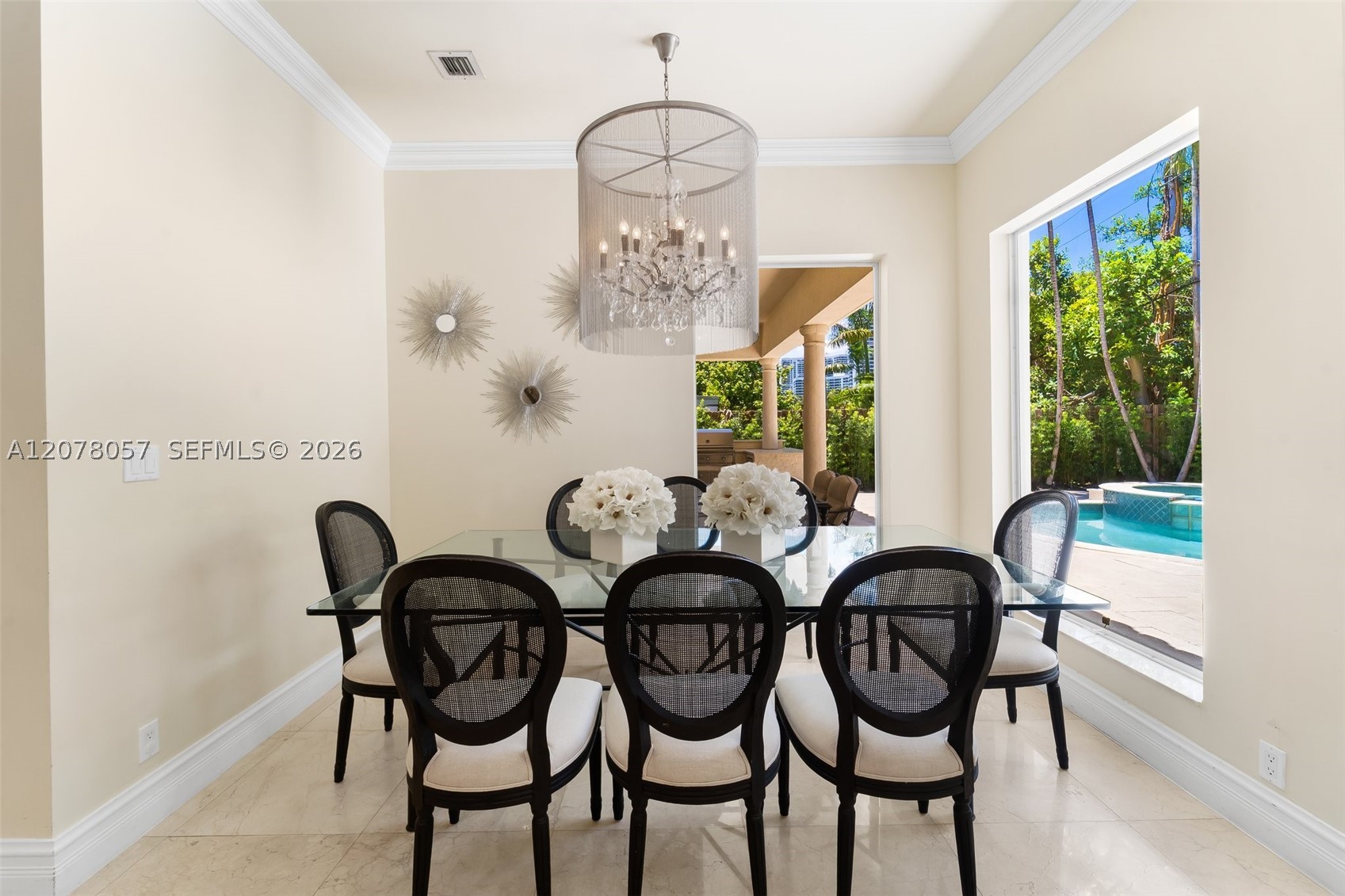 275 189th Ter Sunny Isles Beach, FL 33160
