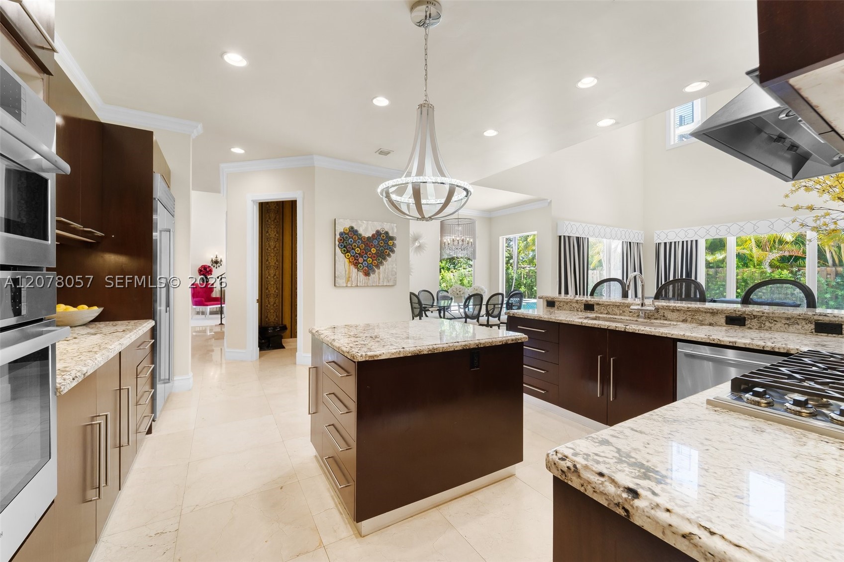 275 189th Ter Sunny Isles Beach, FL 33160