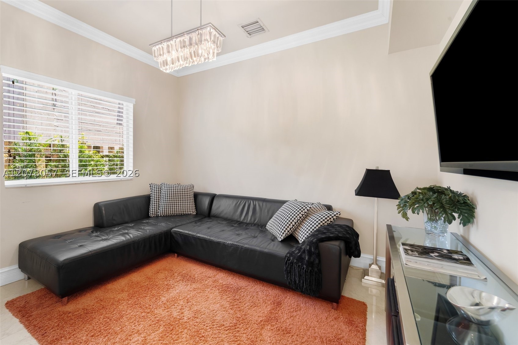 275 189th Ter Sunny Isles Beach, FL 33160
