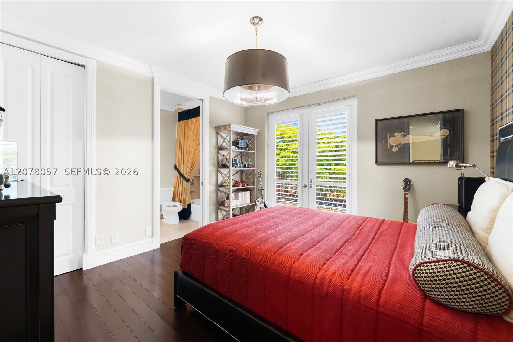 275 189th Ter Sunny Isles Beach, FL 33160