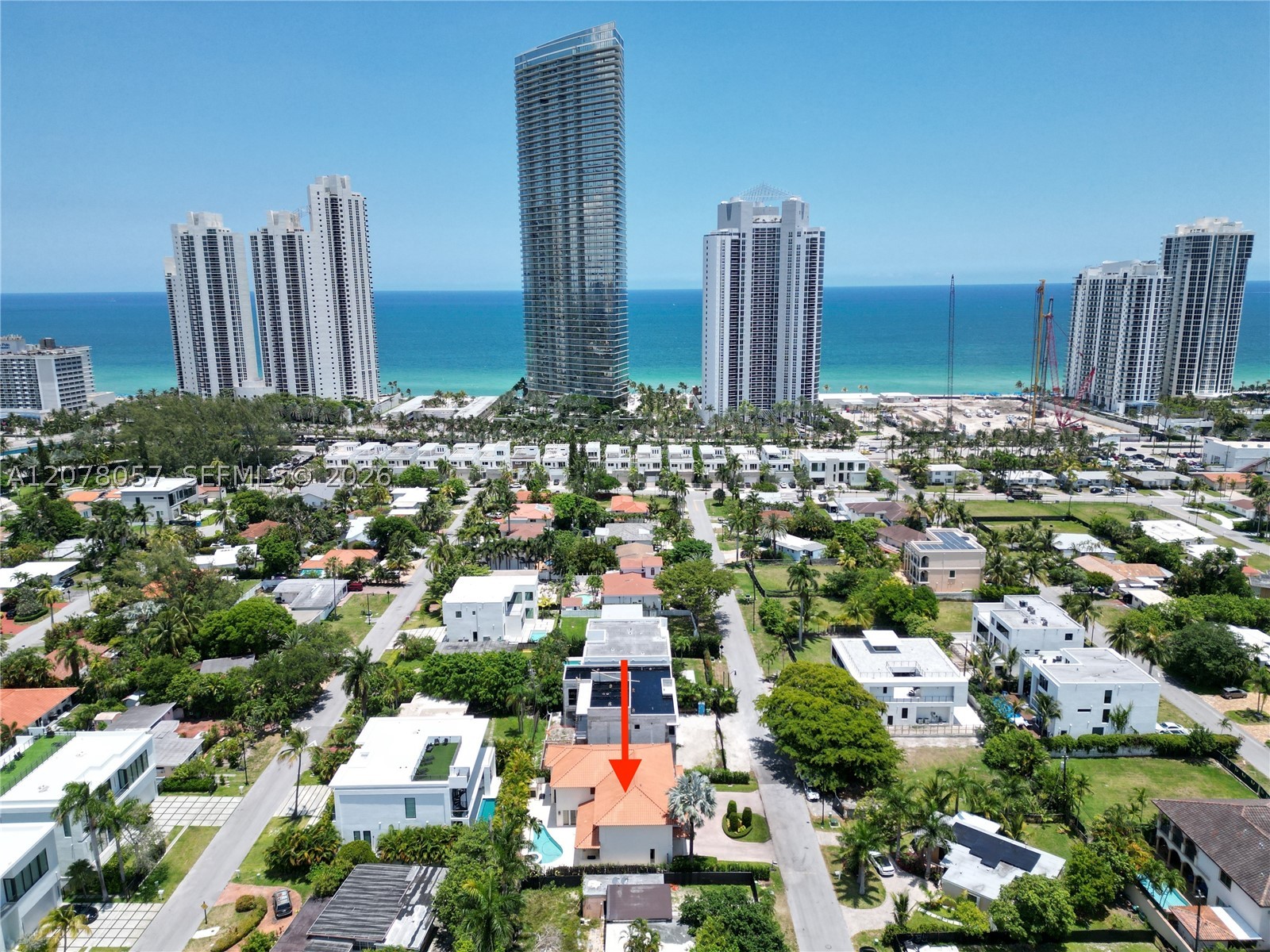275 189th Ter Sunny Isles Beach, FL 33160