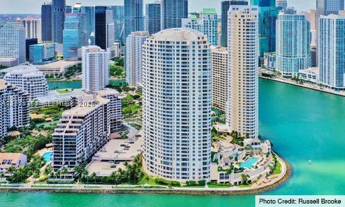 540 Brickell Key Dr #218